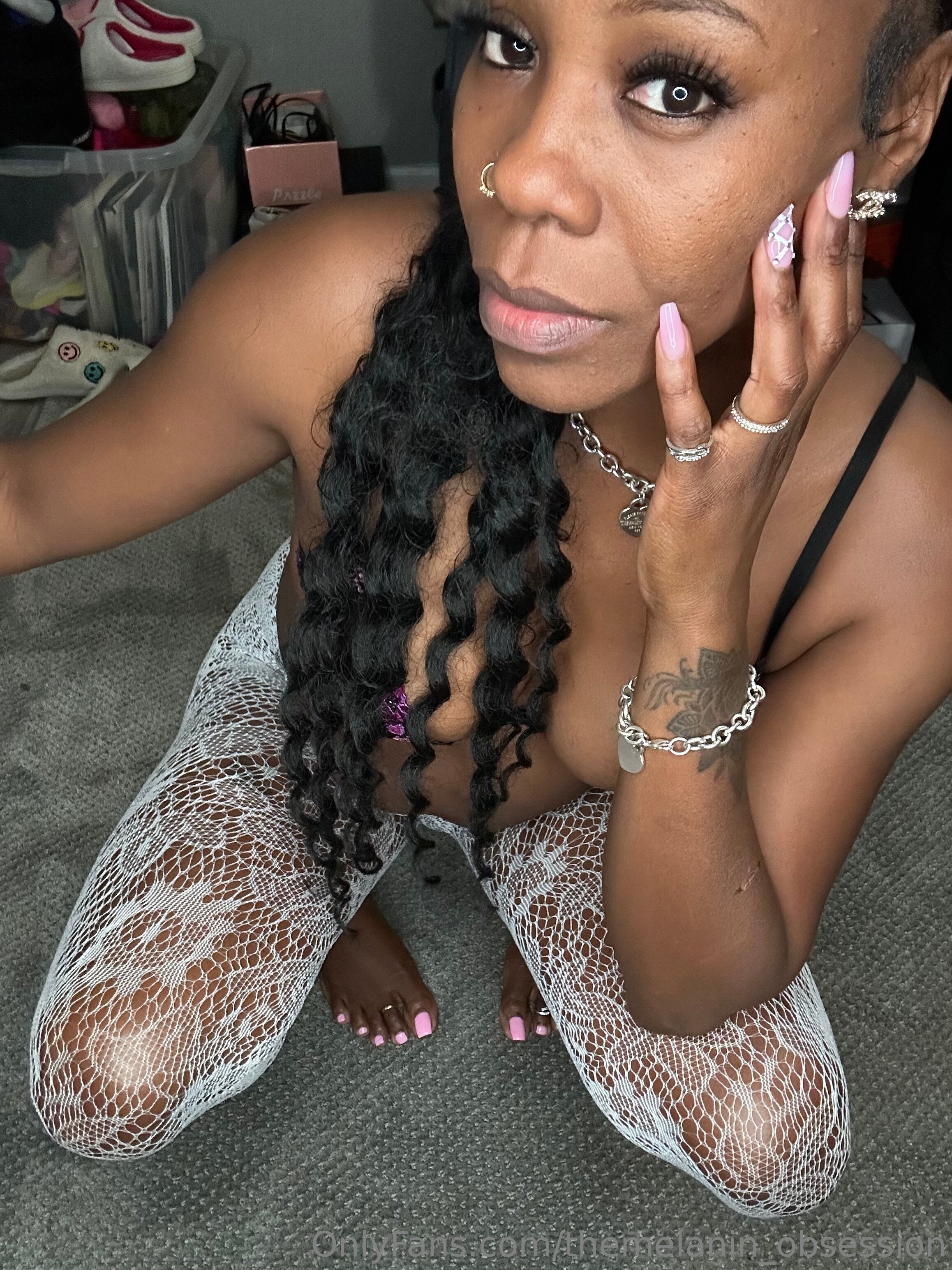 themelanin_obsession feet photo 3