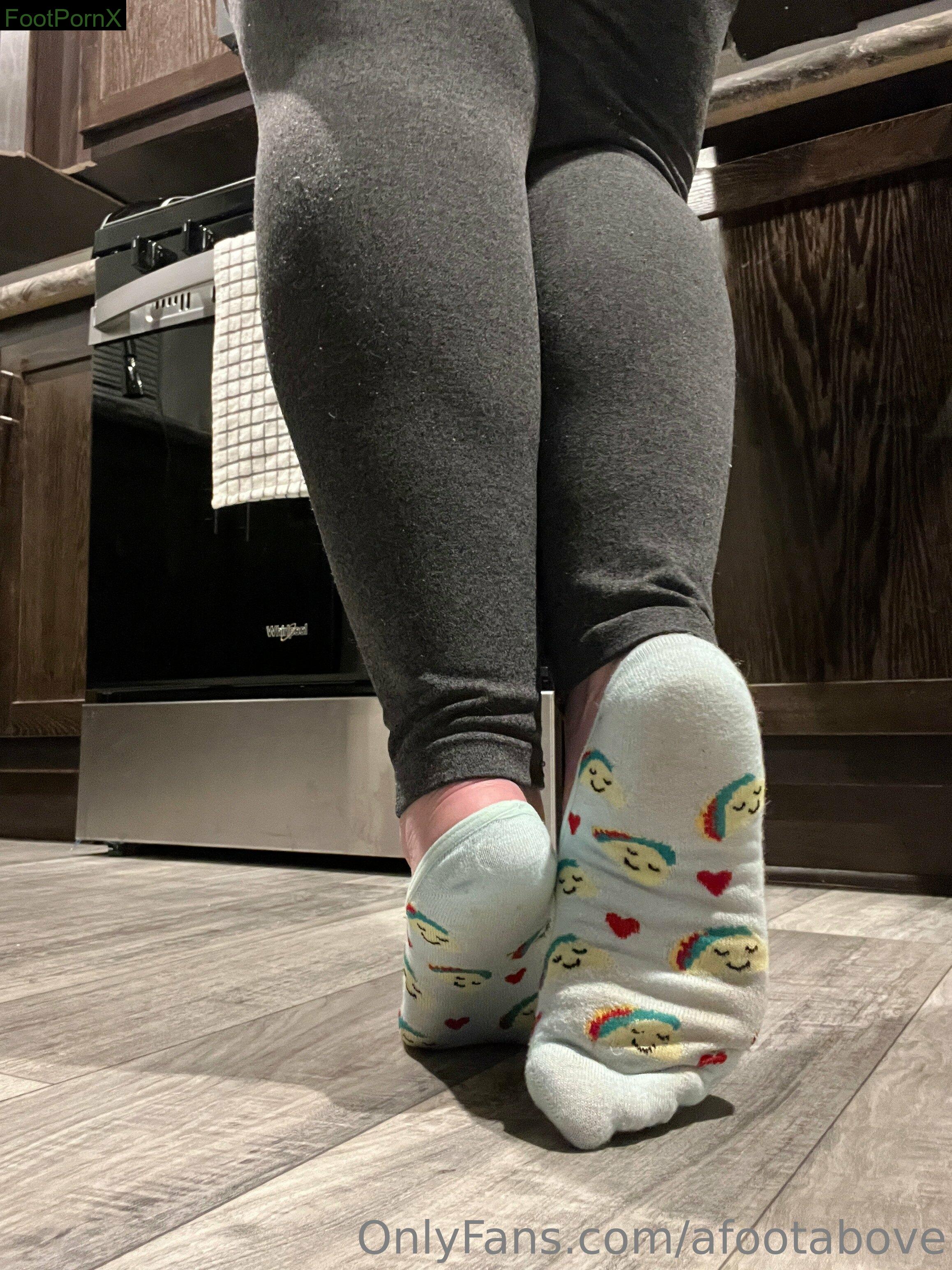 afootabove feet photo 21