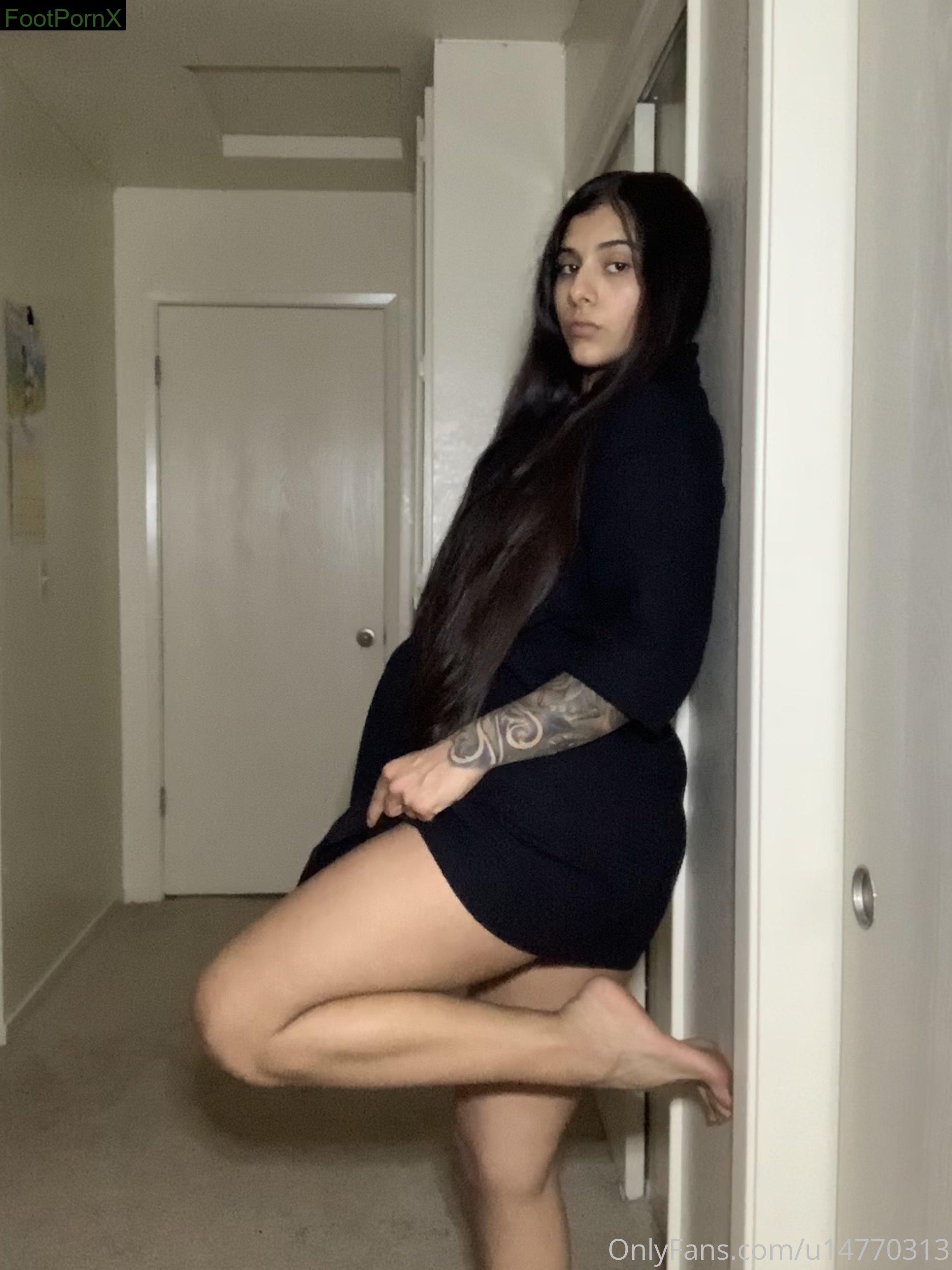 solidgoddess feet photo 10