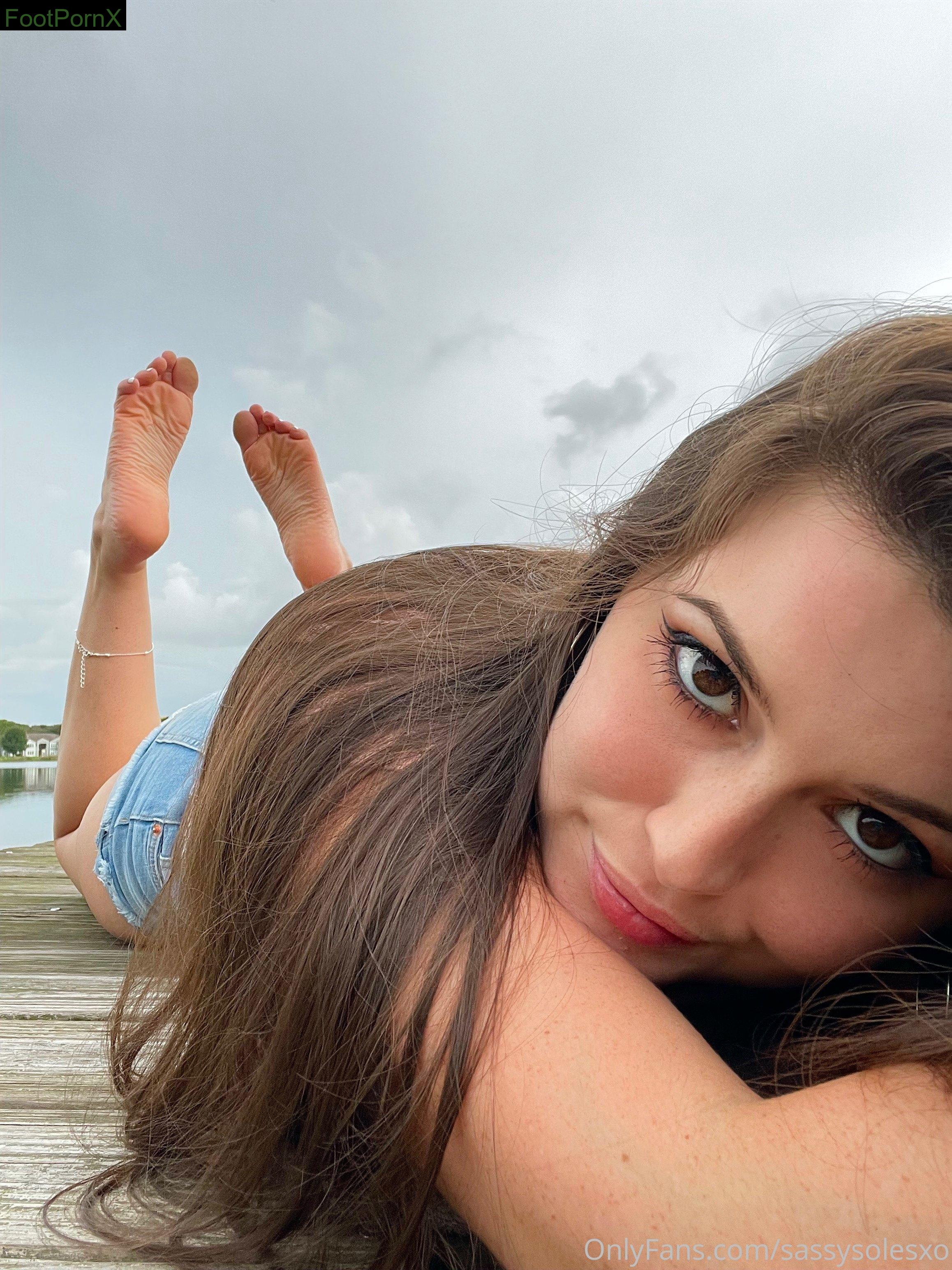 sassysolesxo feet photo 12