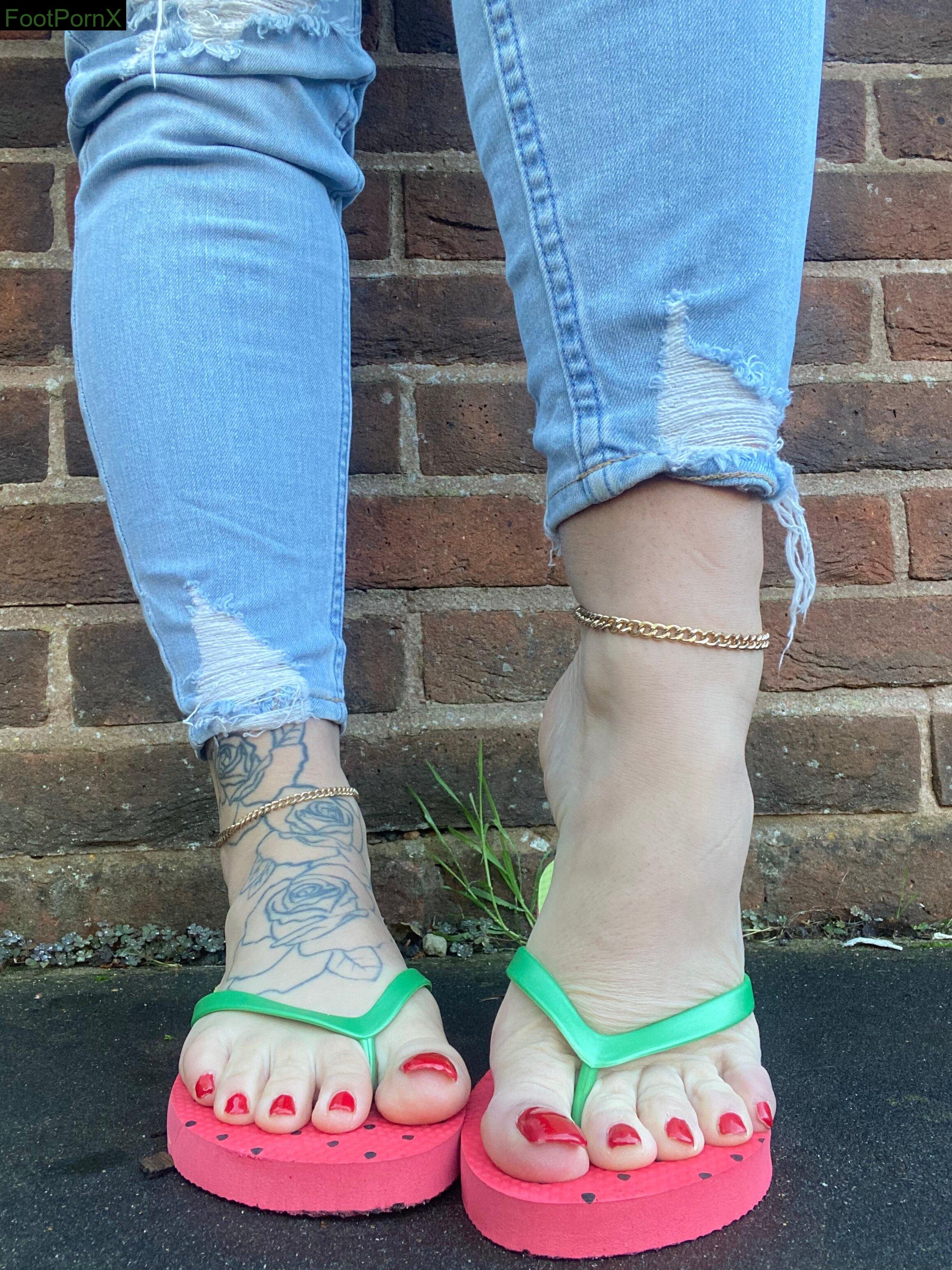 bunnythefootmodel feet photo 13