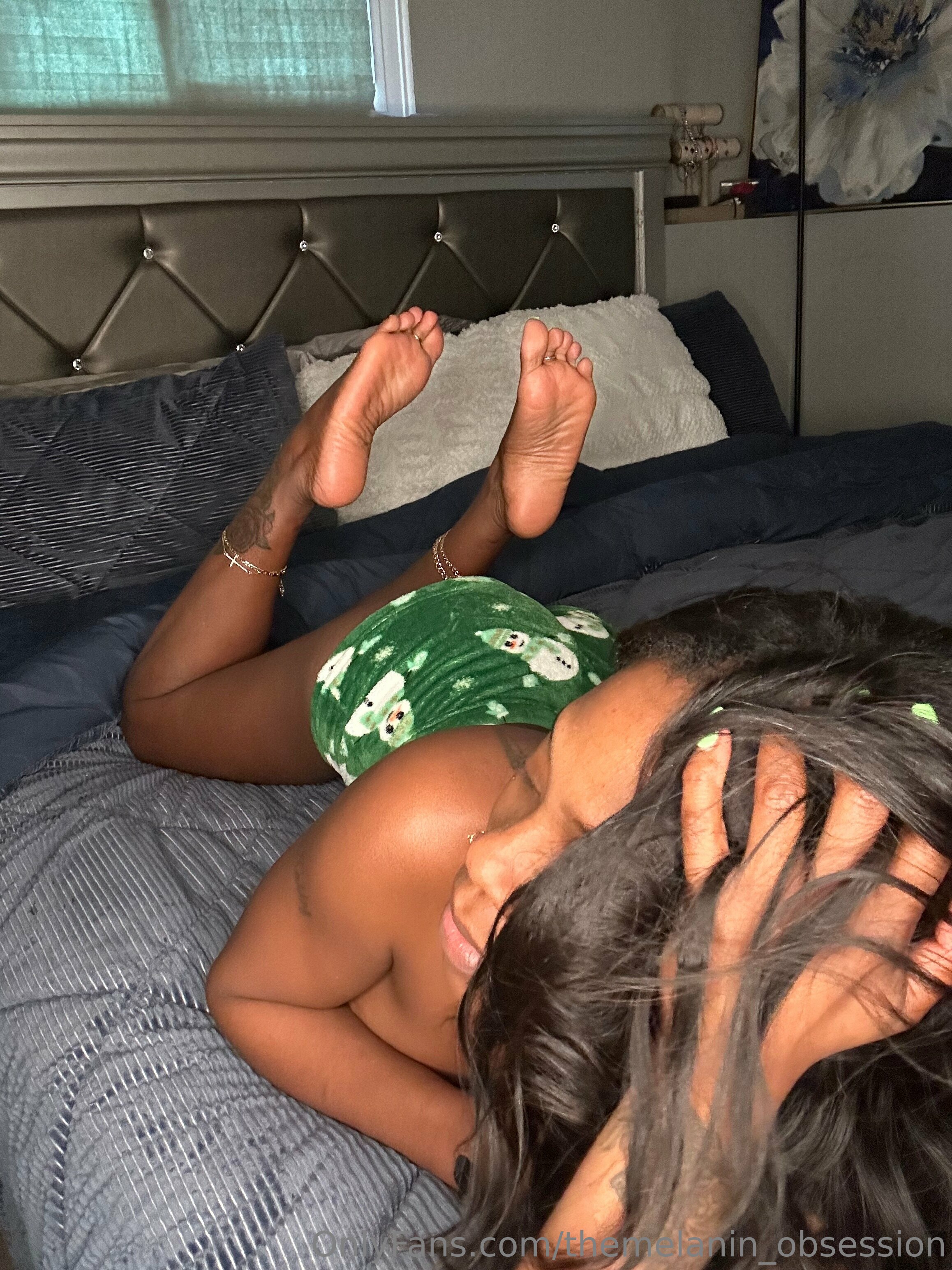 themelanin_obsession feet photo 24