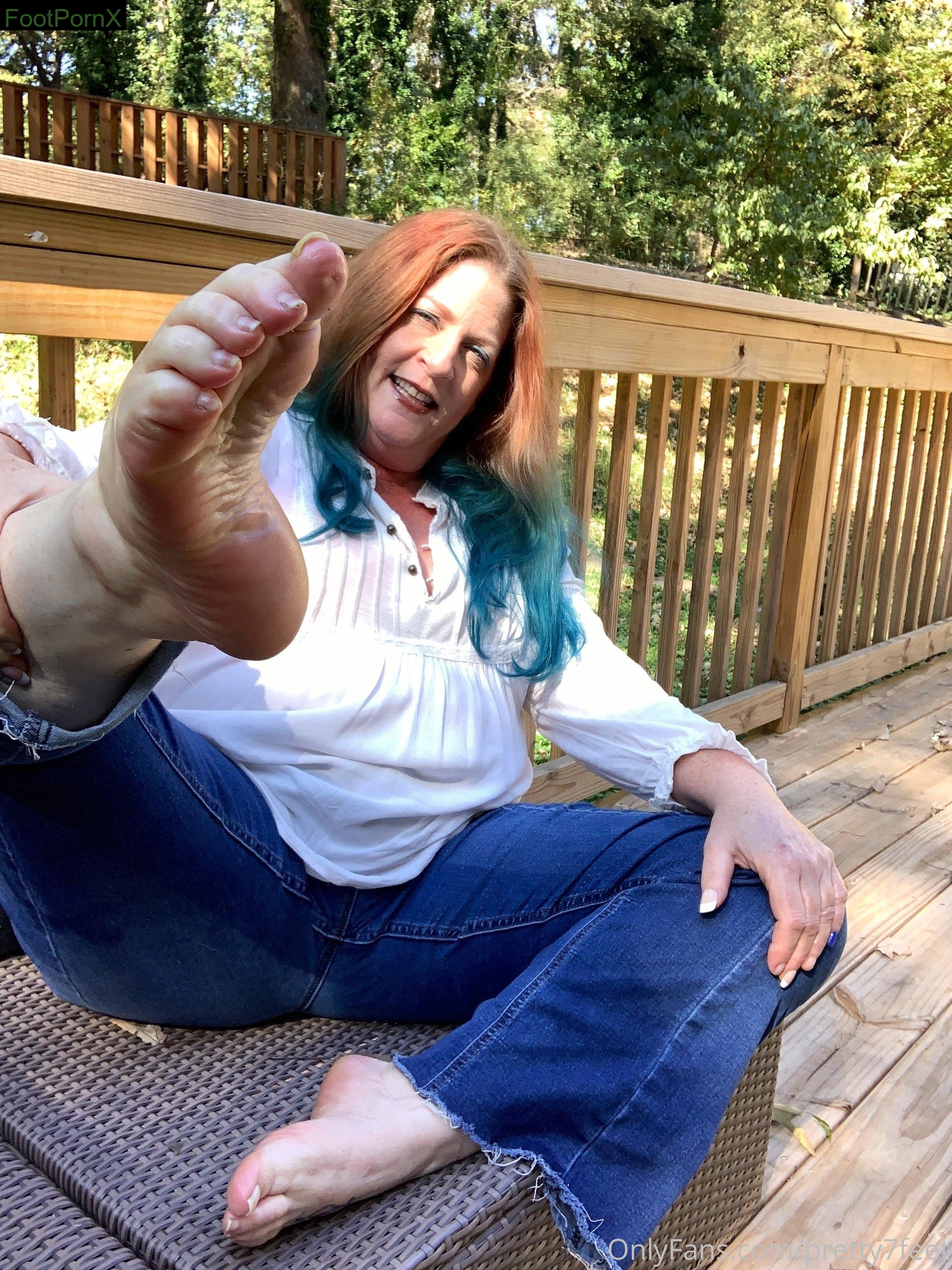 pretty7feet feet photo 19