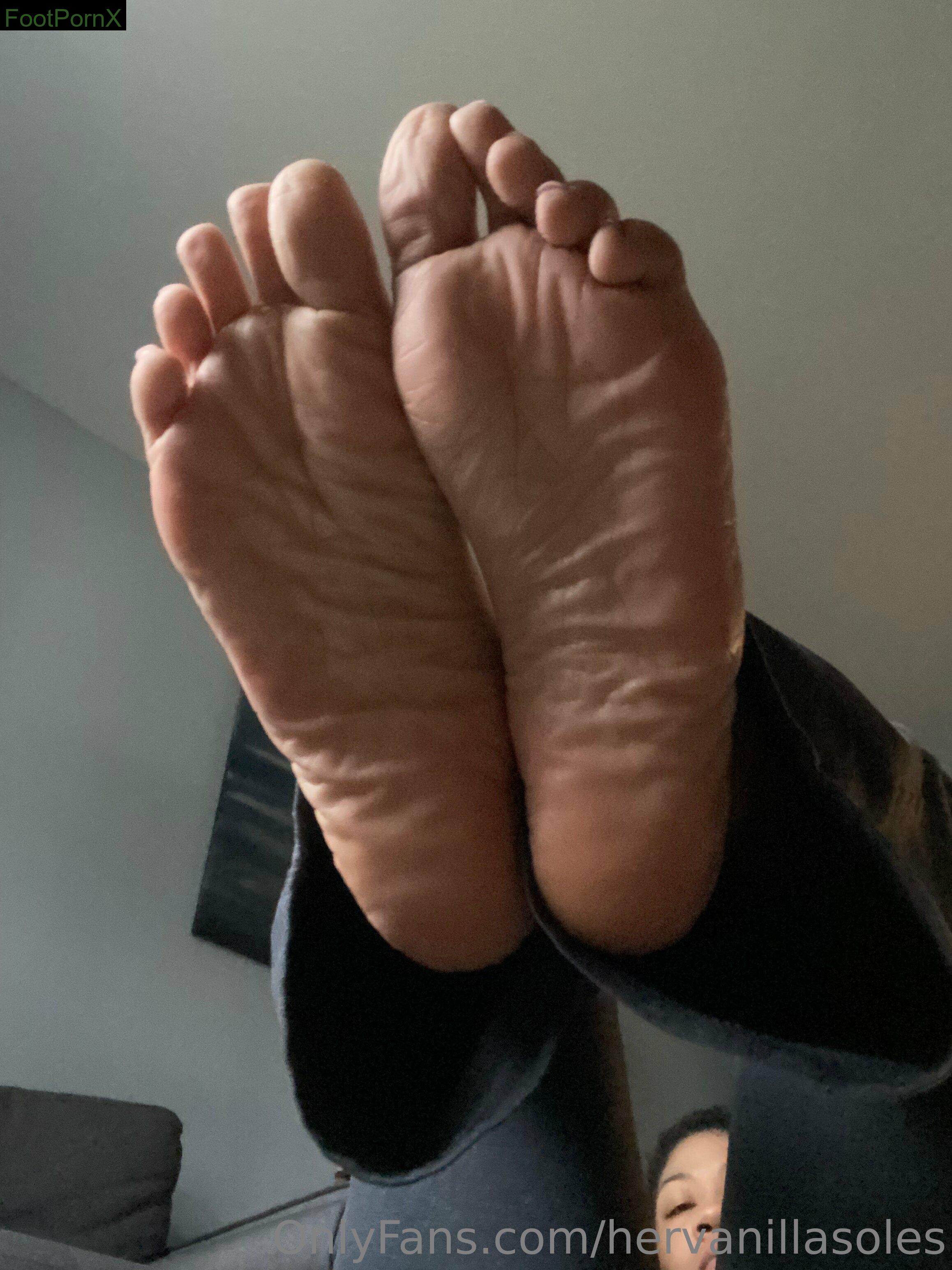 hervanillasoles feet photo 10