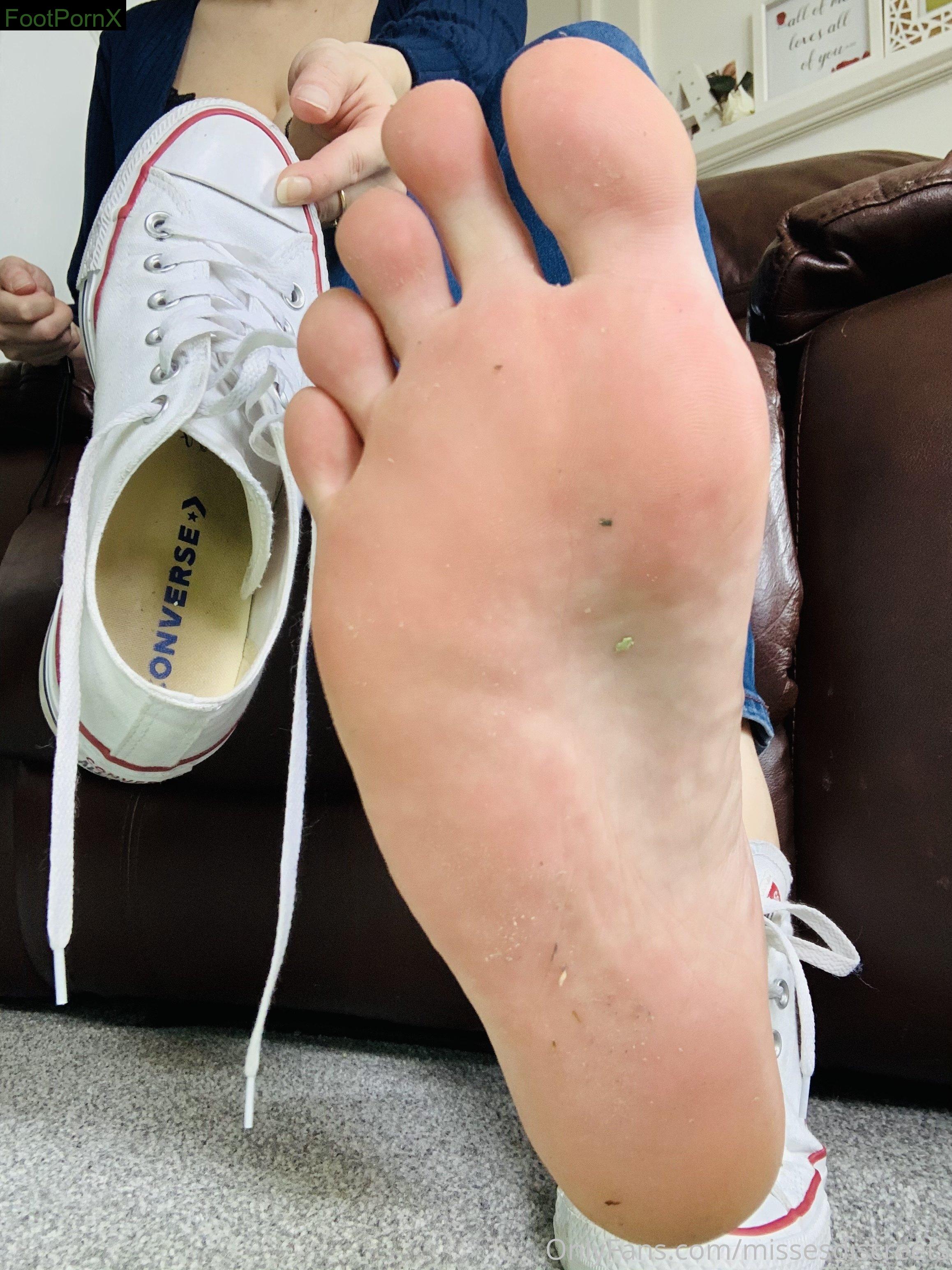 missesdiscreets feet photo 18