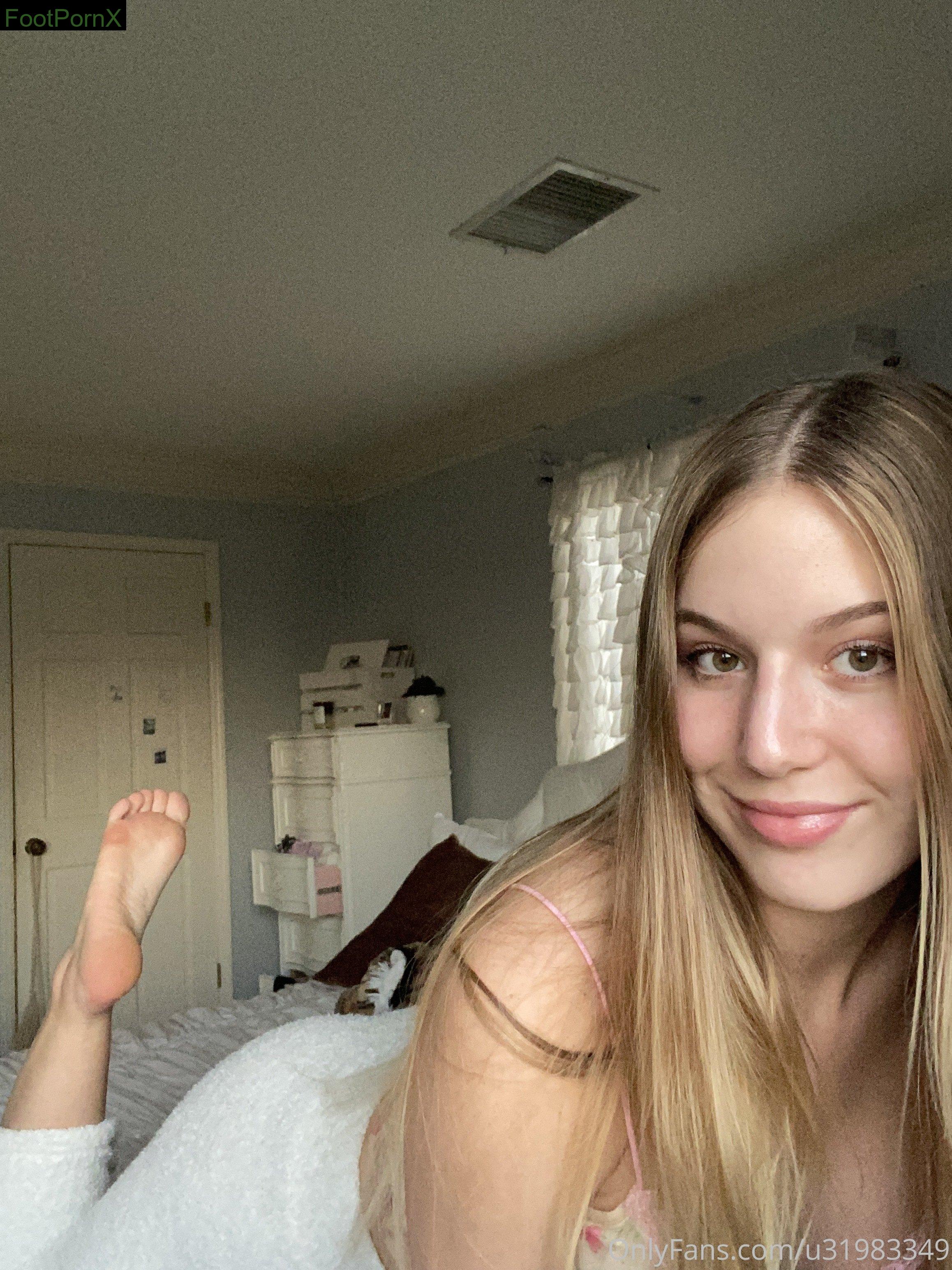 marygrace feet photo 11