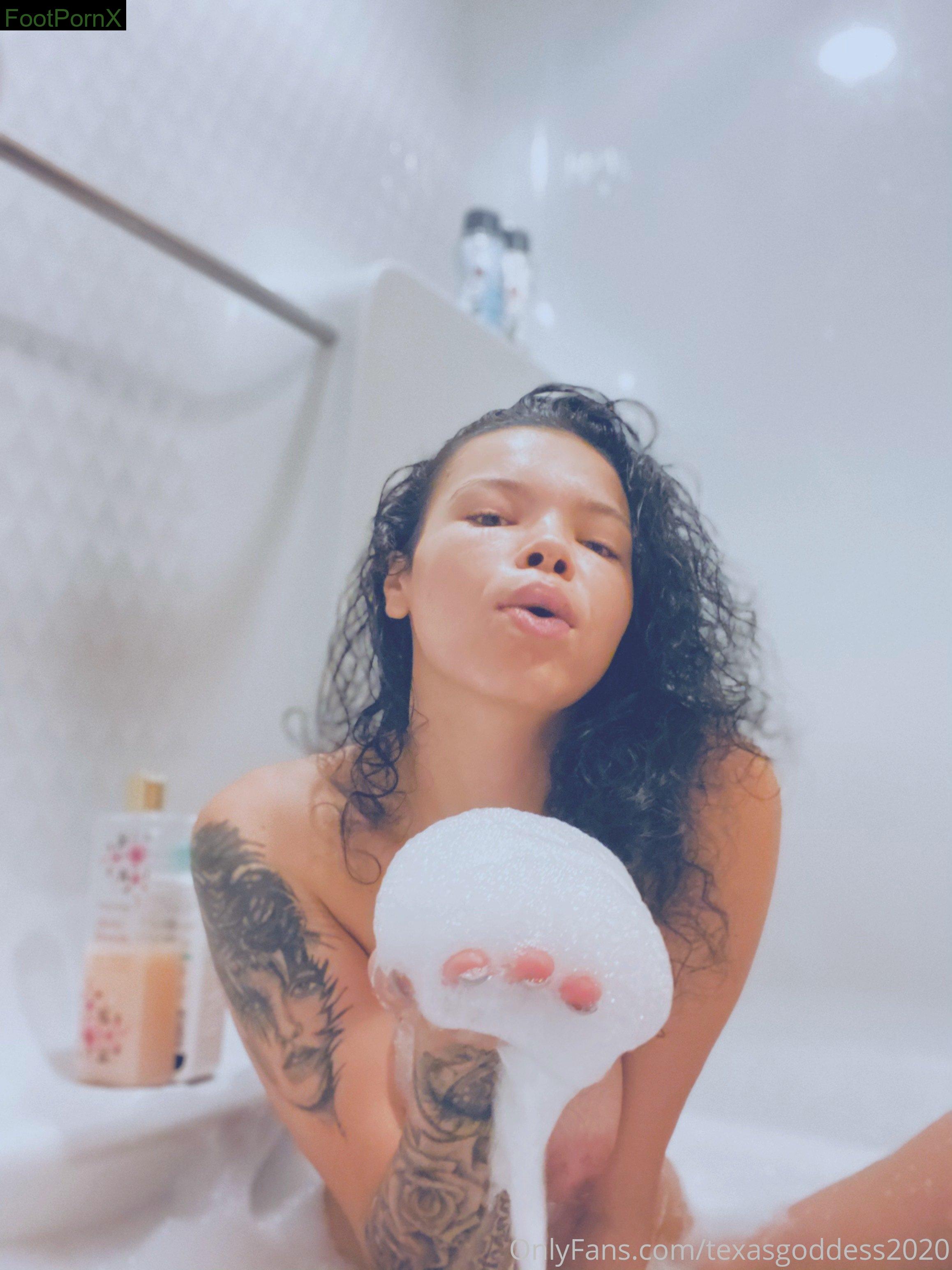 texasgoddess2020 feet photo 16