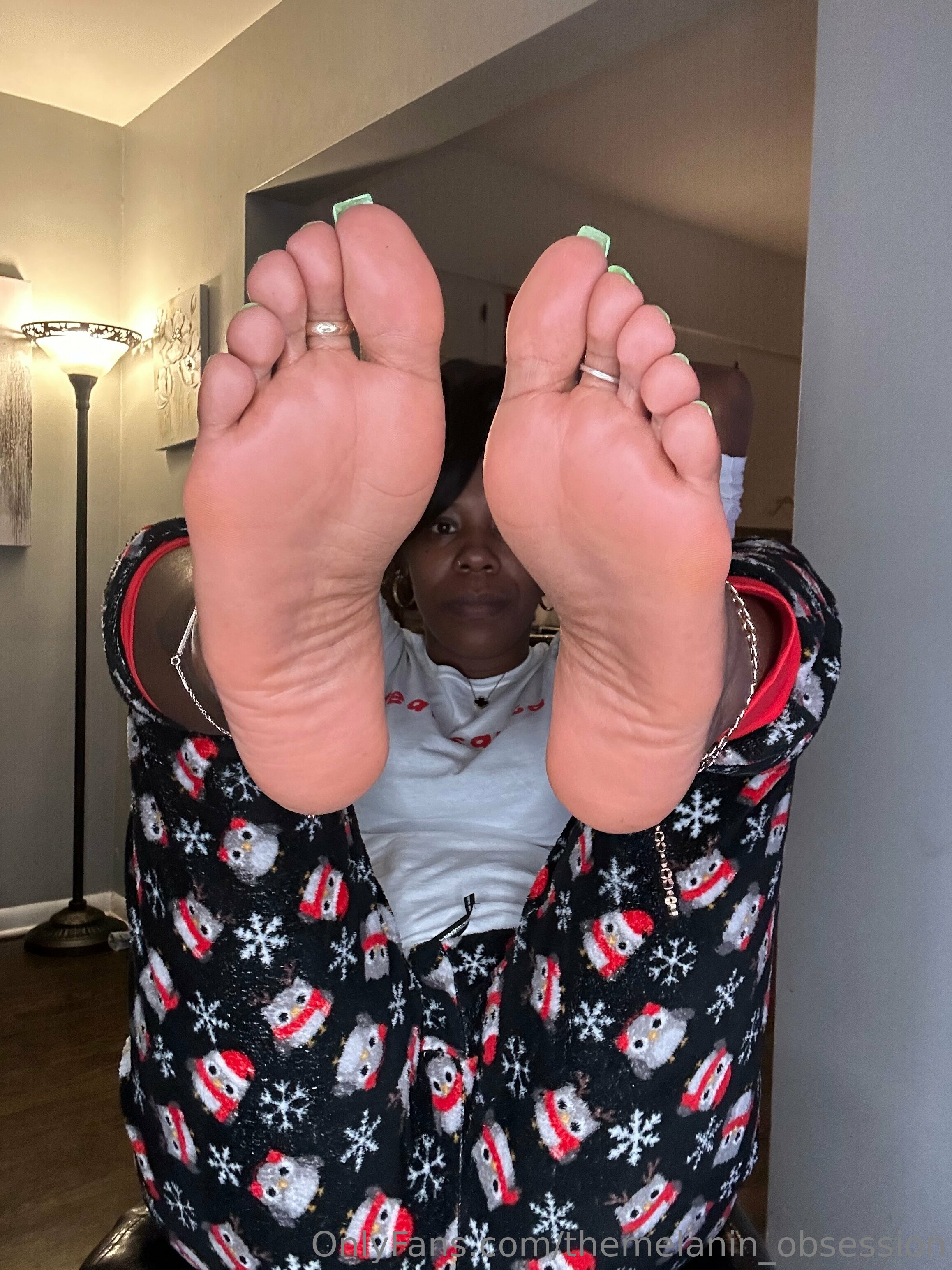 themelanin_obsession feet photo 20