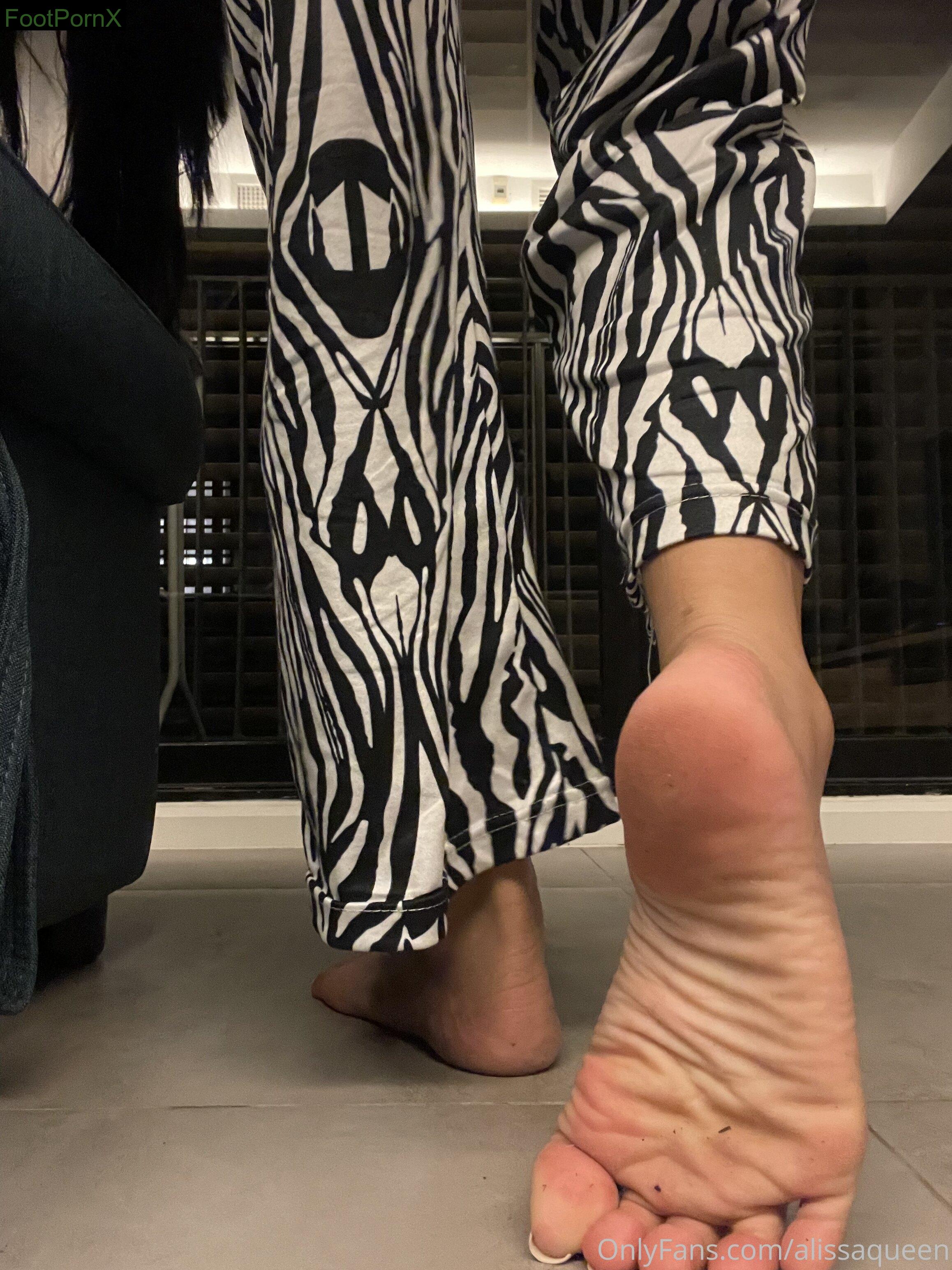 alissaqueen feet photo 23