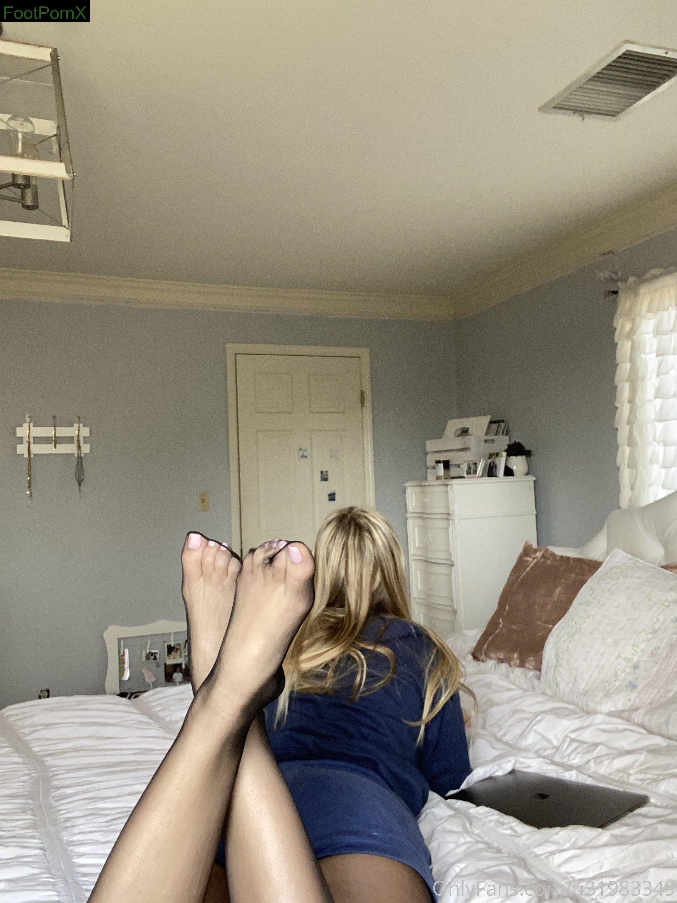 marygrace feet photo 10