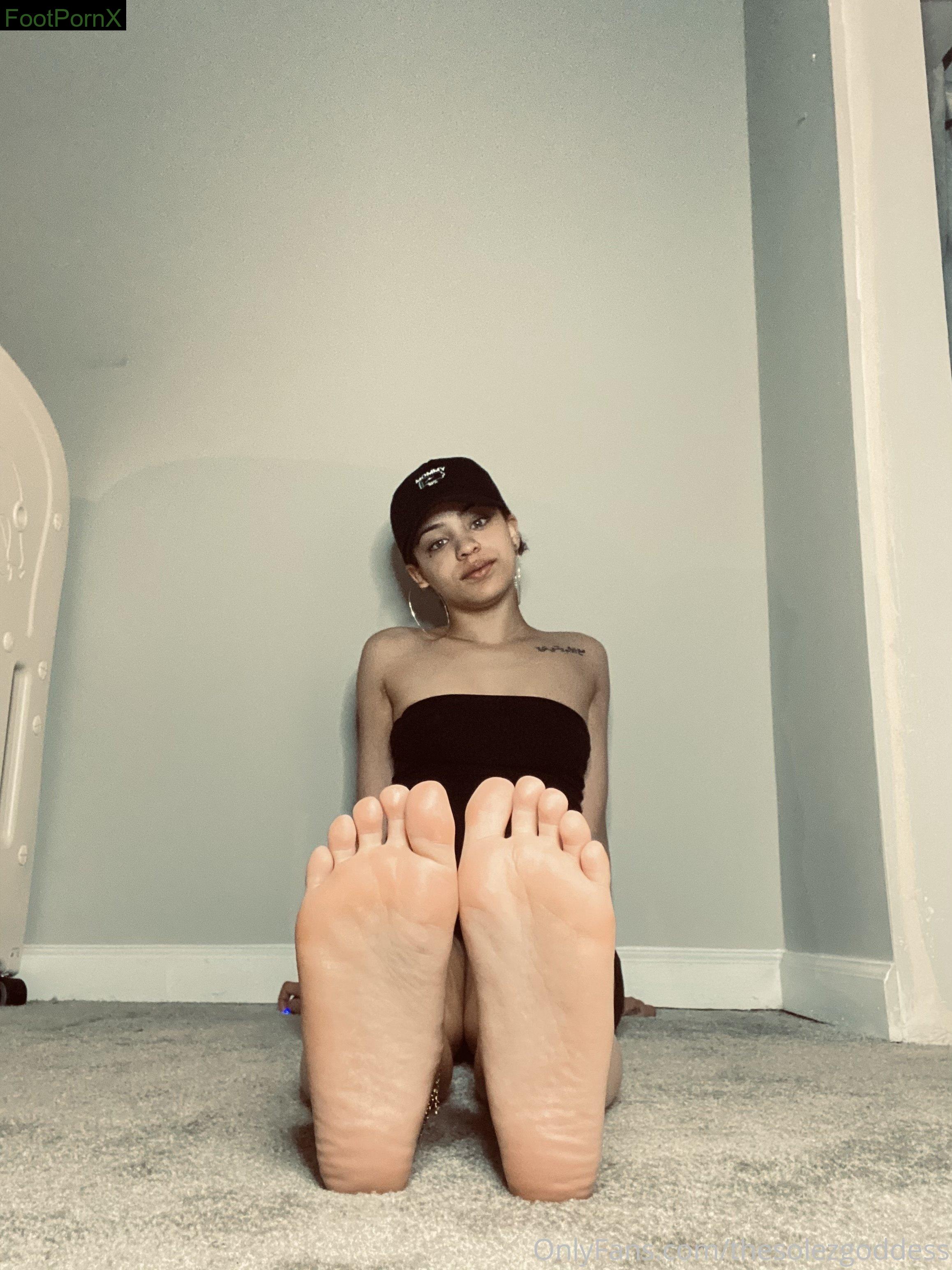 thesolezgoddess feet photo 20
