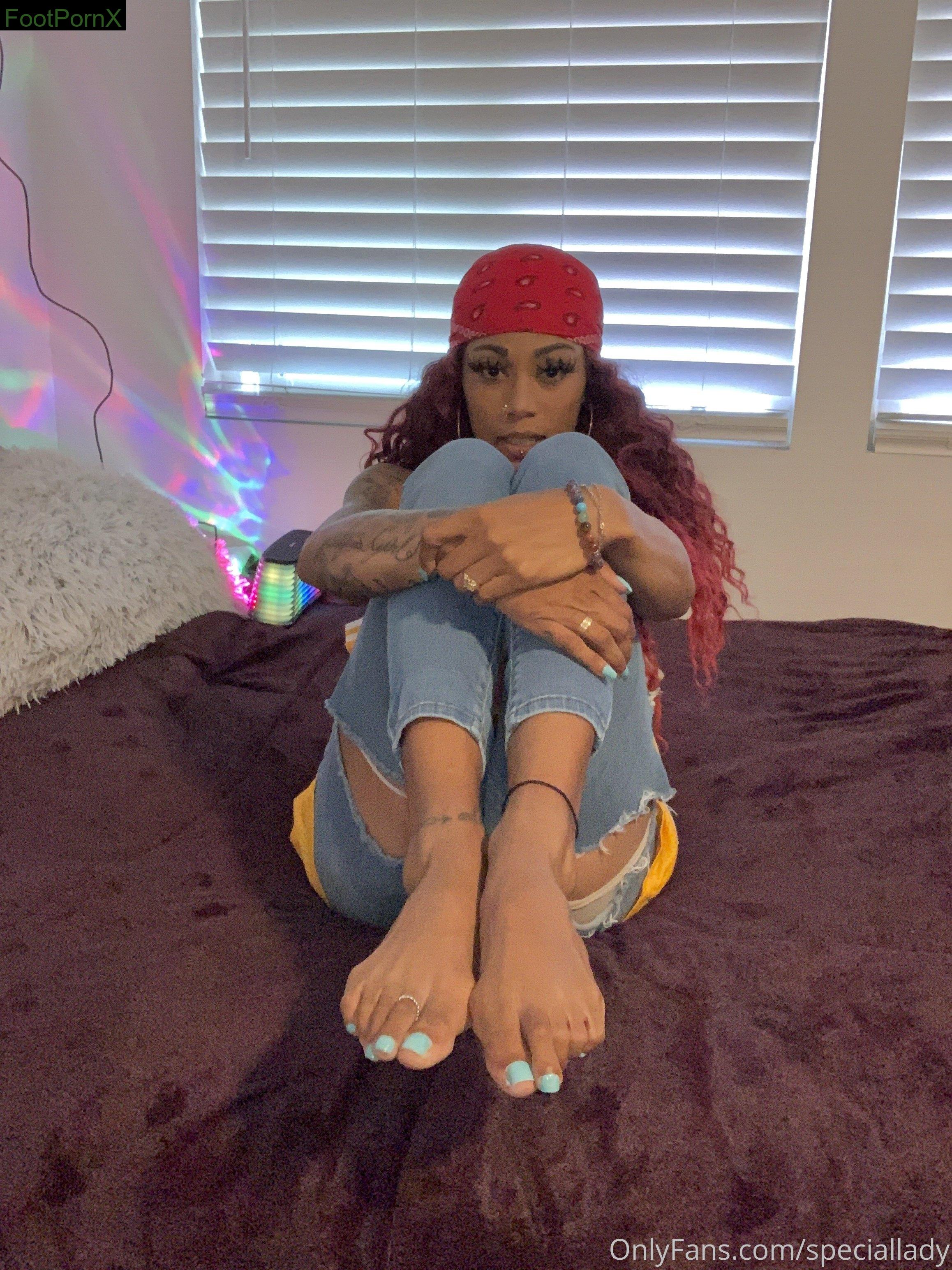 memyselfnmysoles feet photo 14