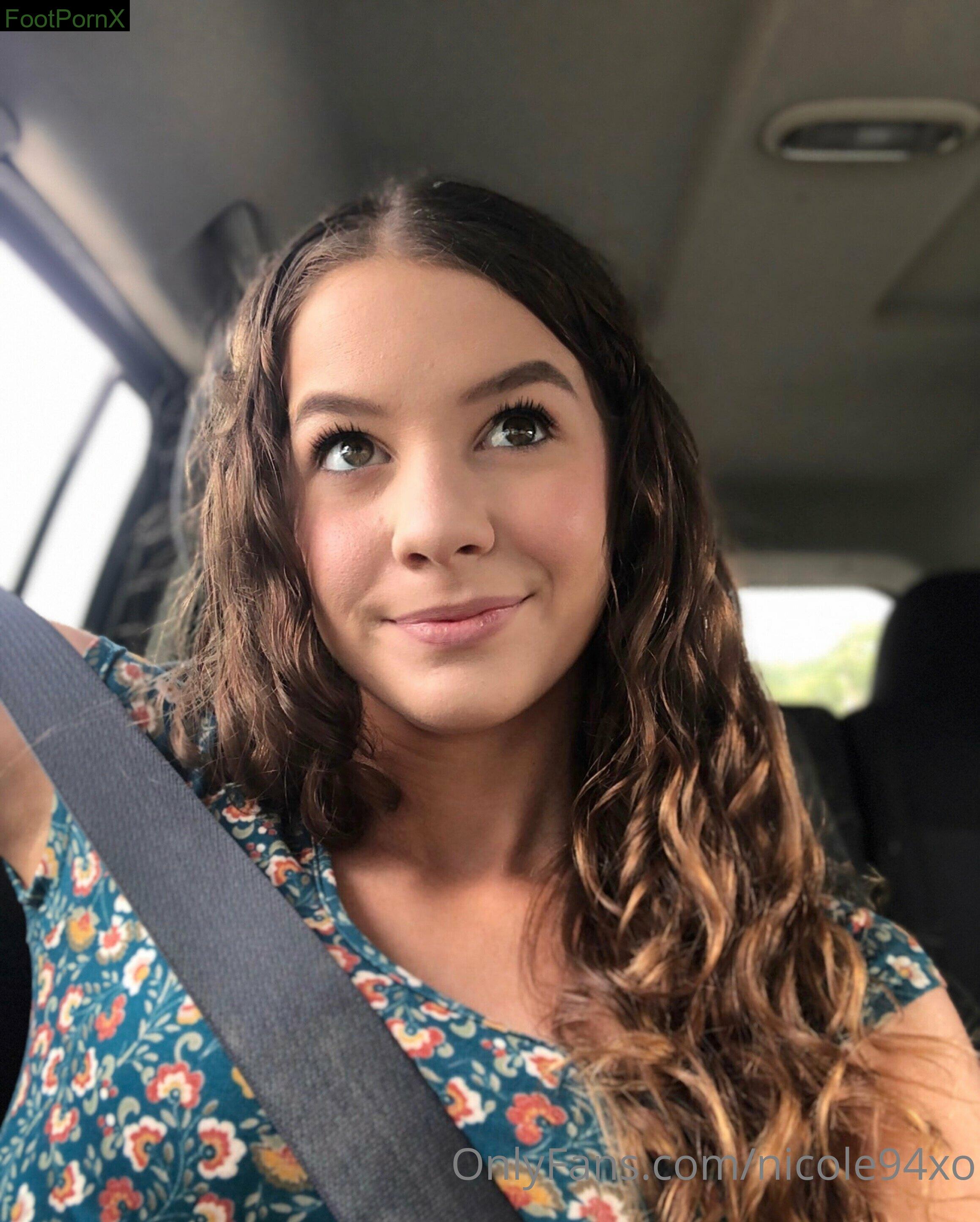 nicole94xo feet photo 7
