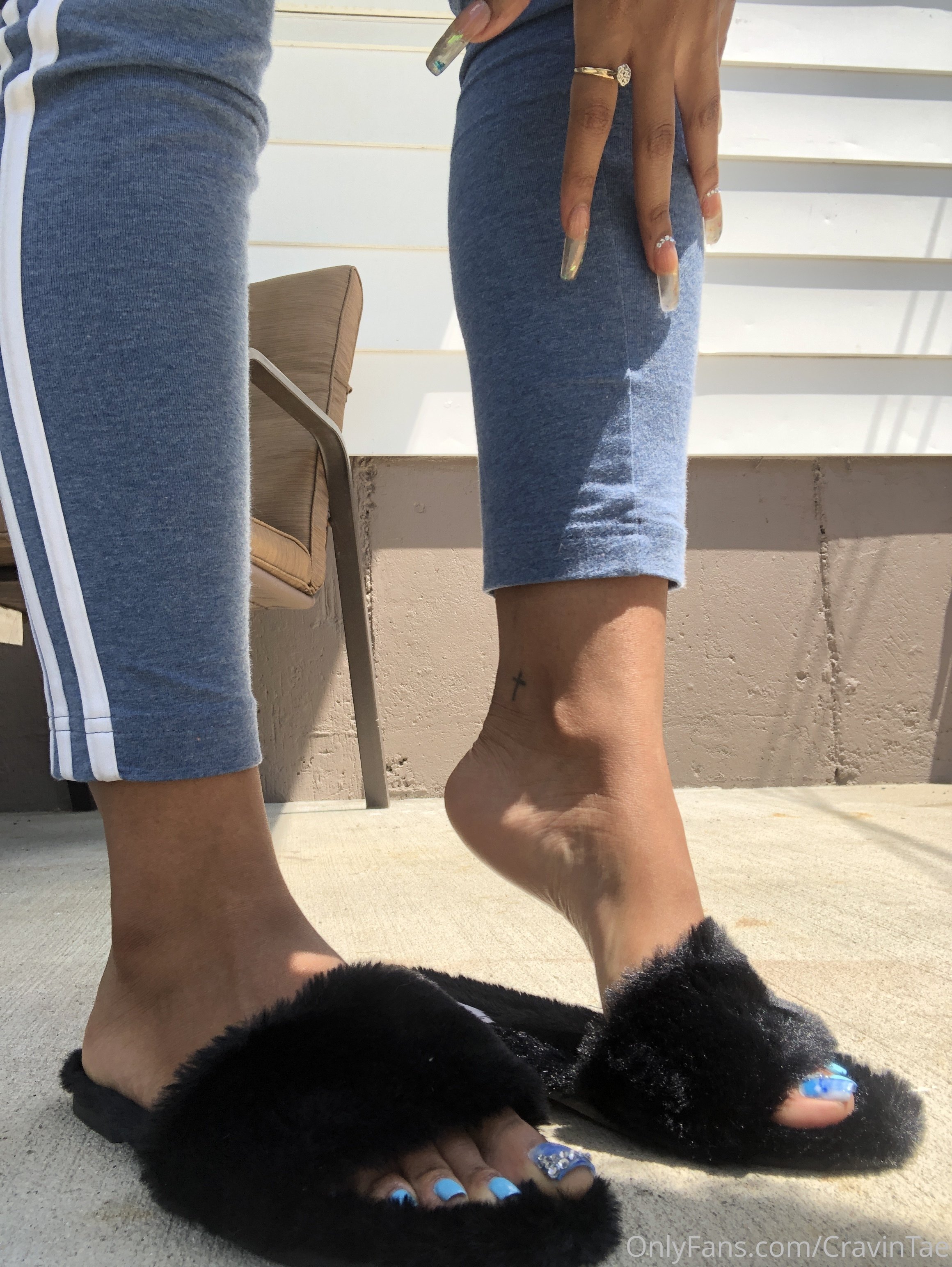 cravintae feet photo 20
