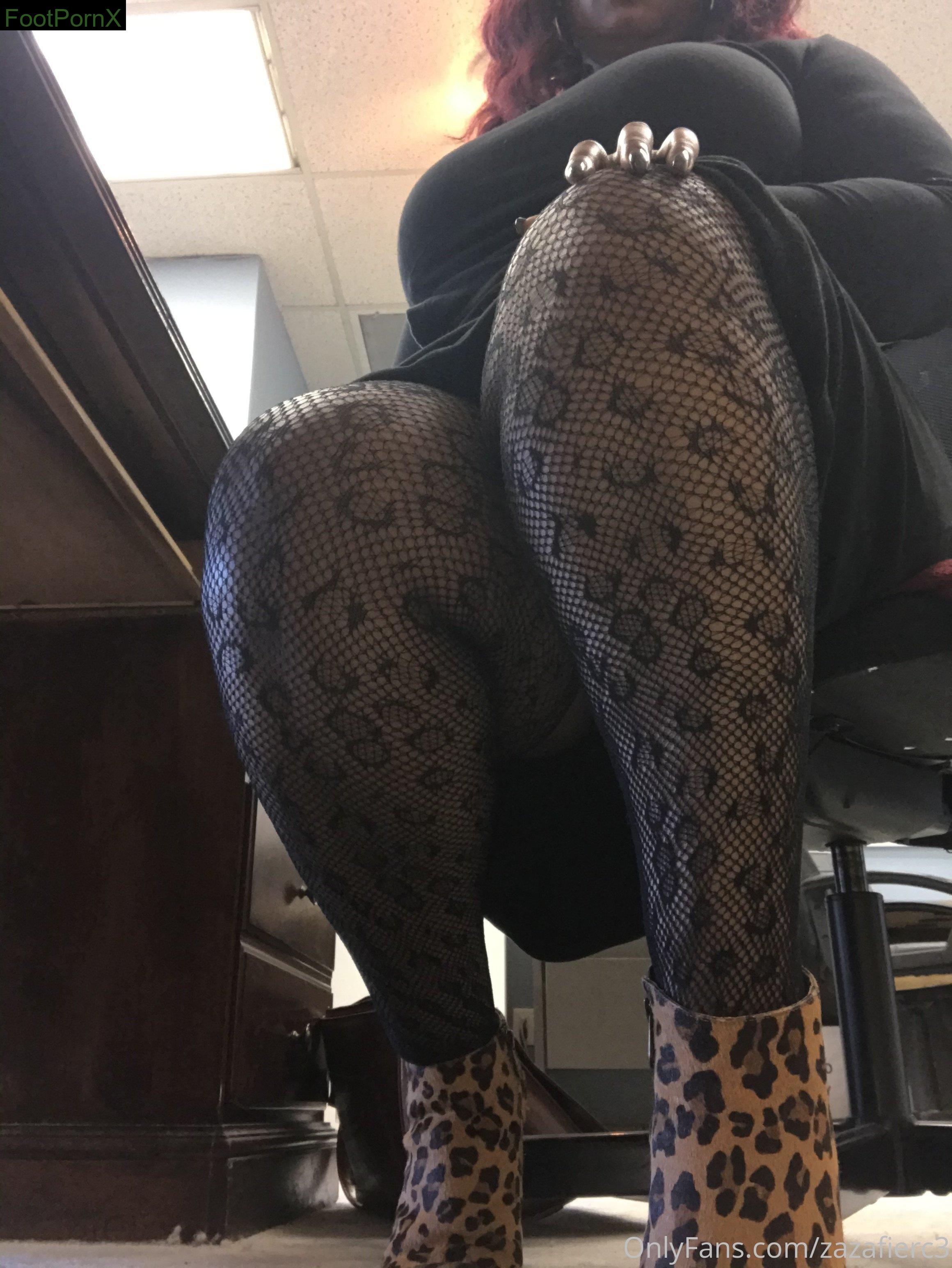 zazafierc3 feet photo 24