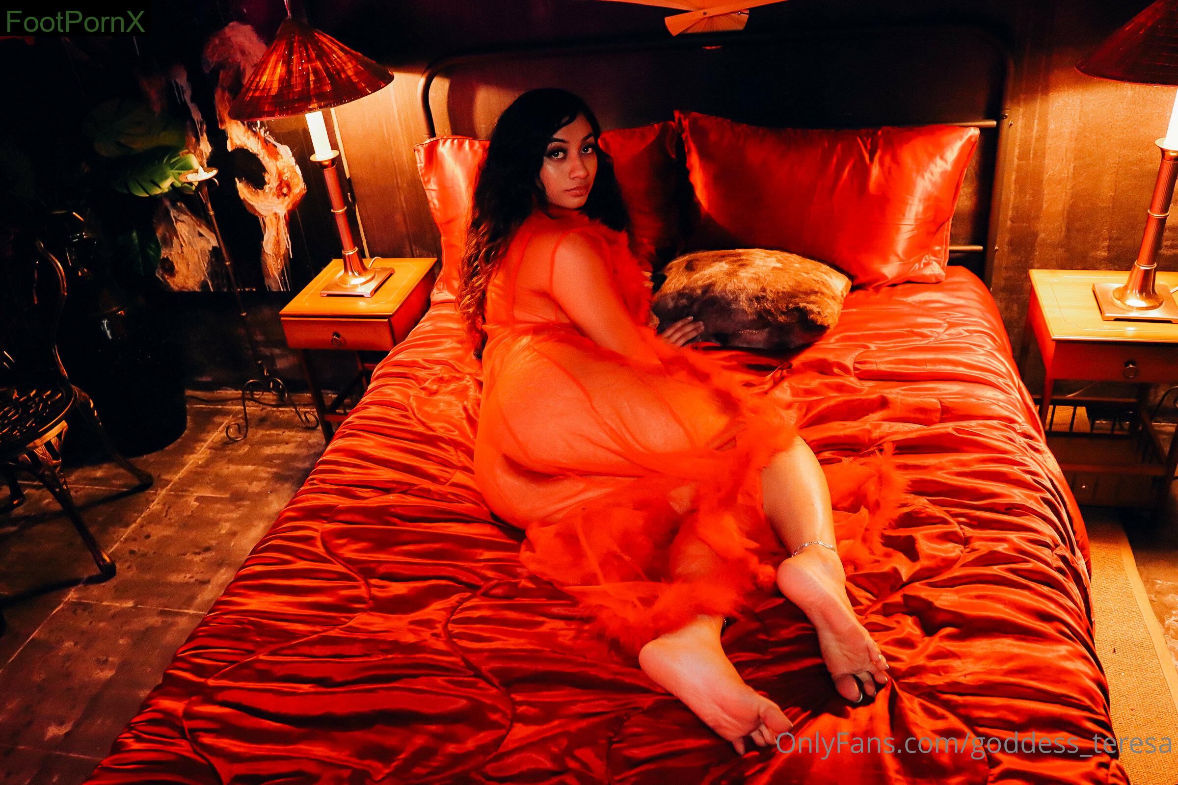 goddess_teresa feet photo 4