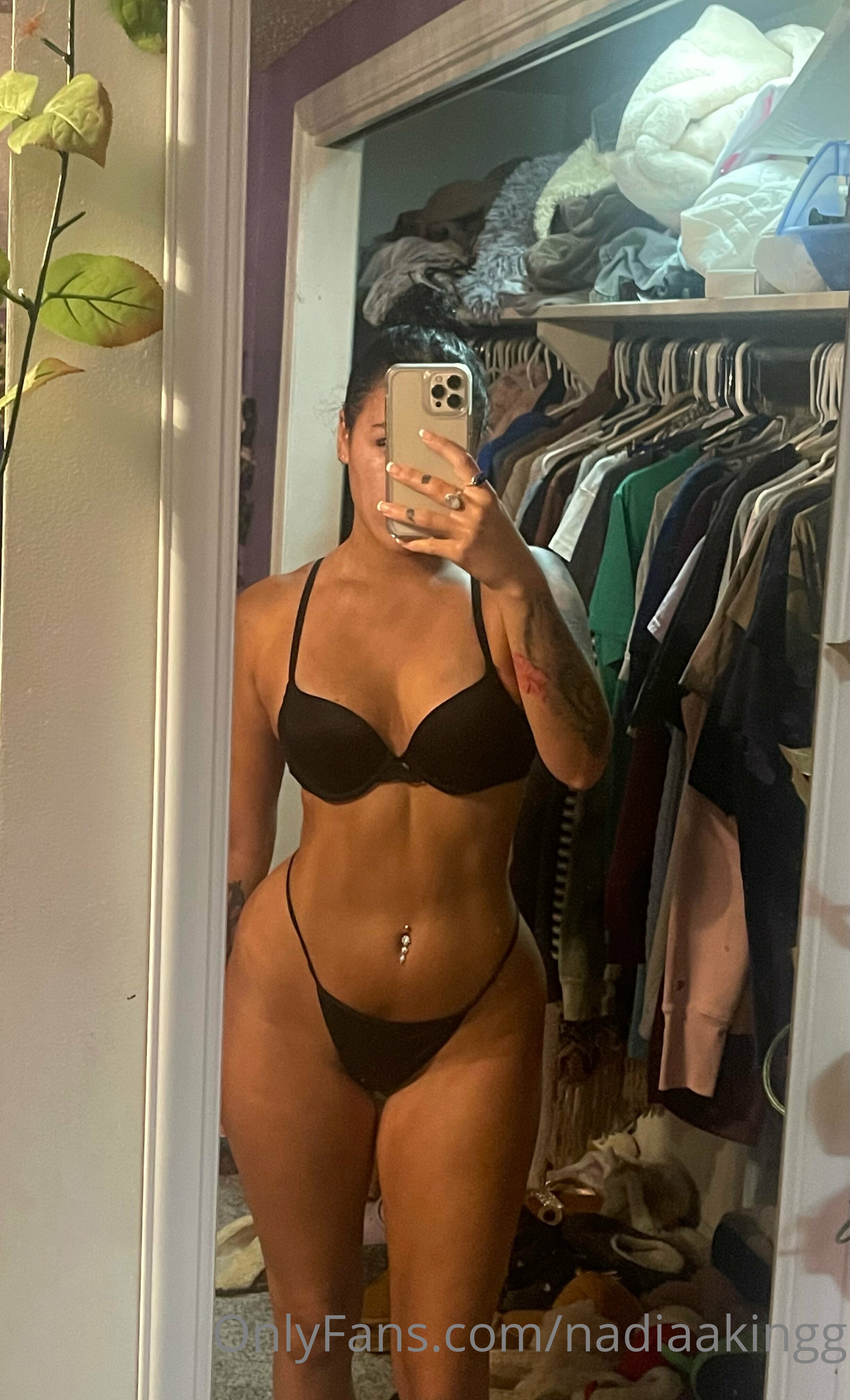 nadiaakingg feet photo 19