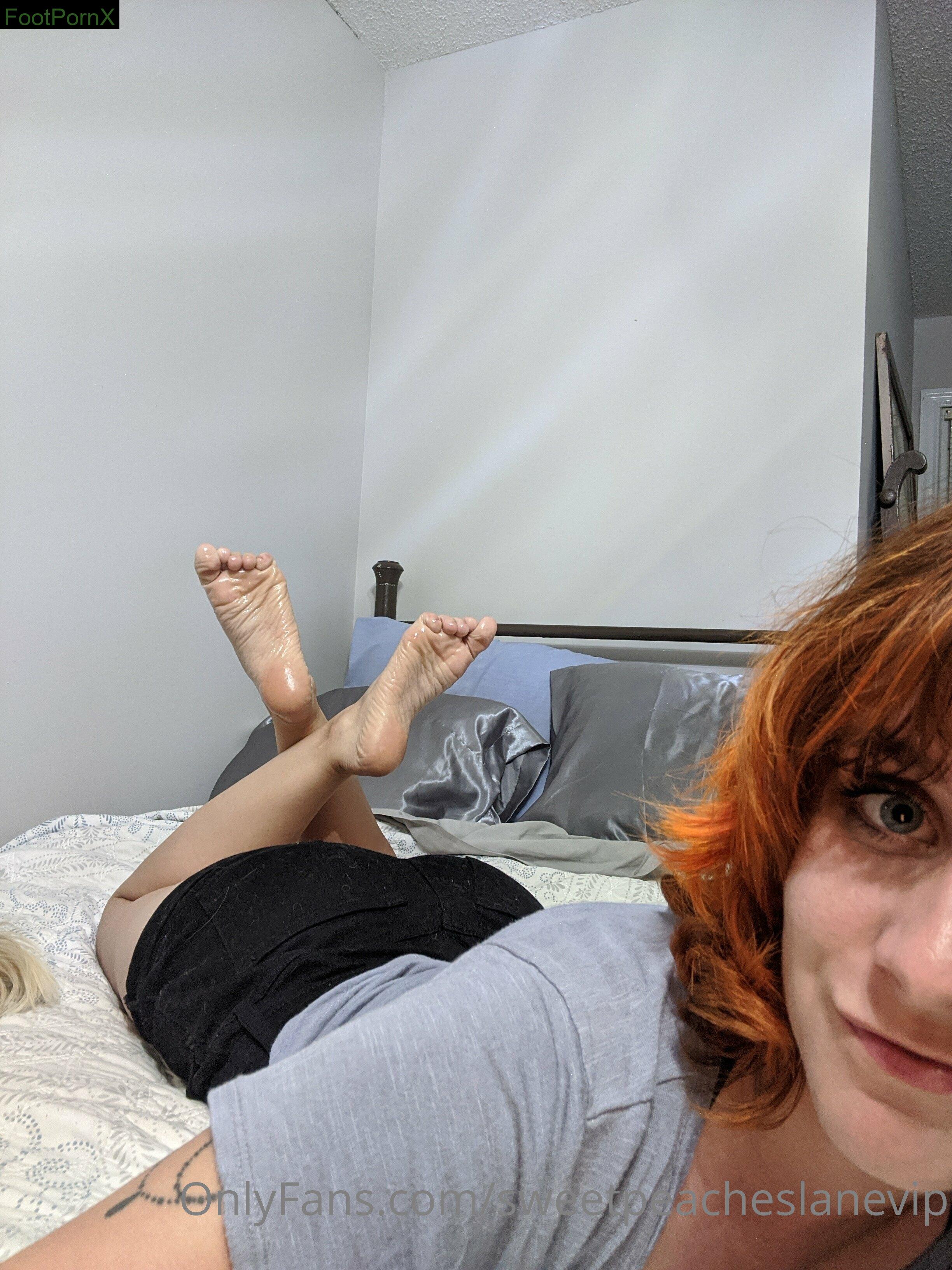 sweetpeacheslanevip feet photo 23