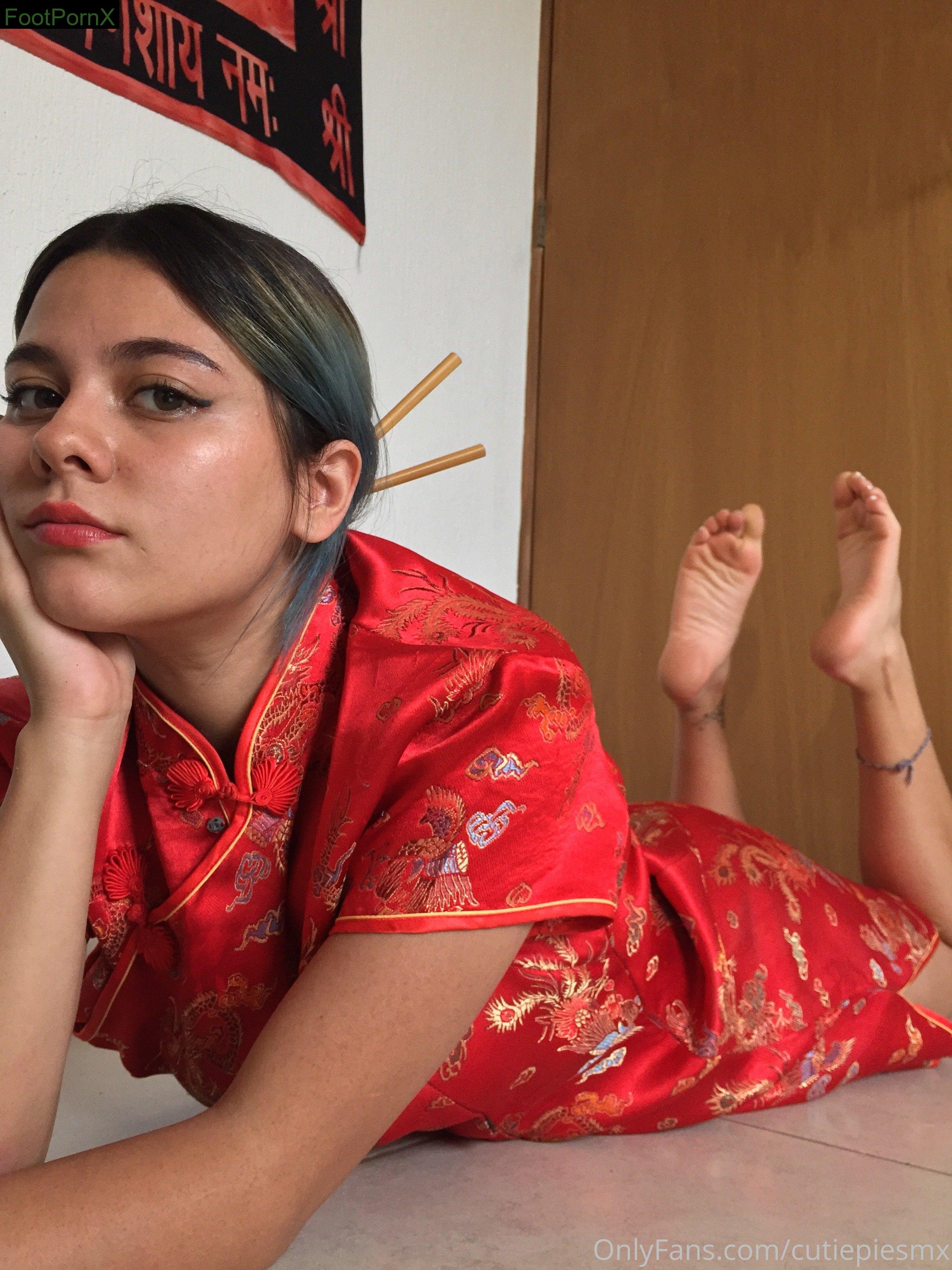 cutiepiesmx feet photo 22