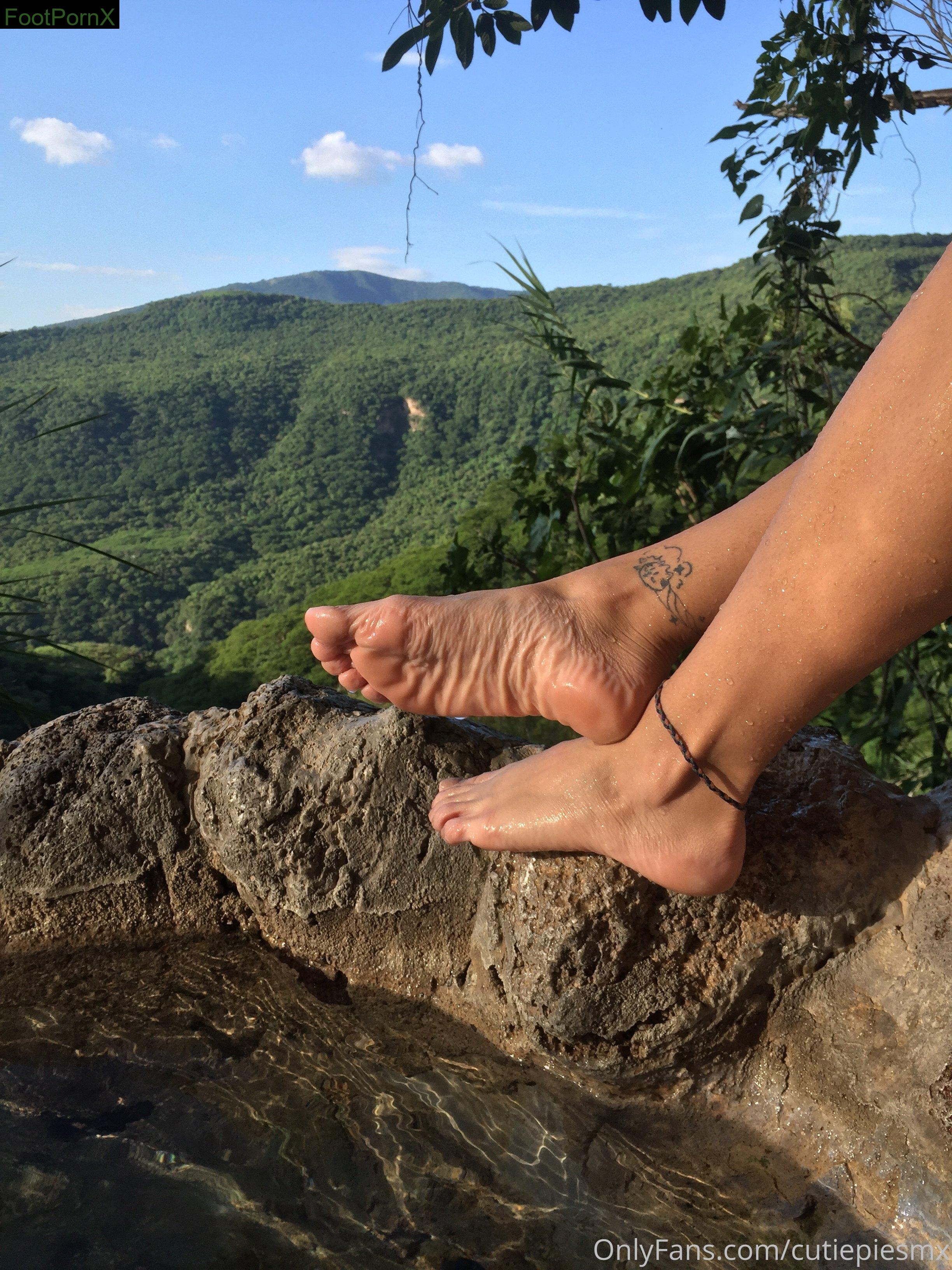 cutiepiesmx feet photo 20