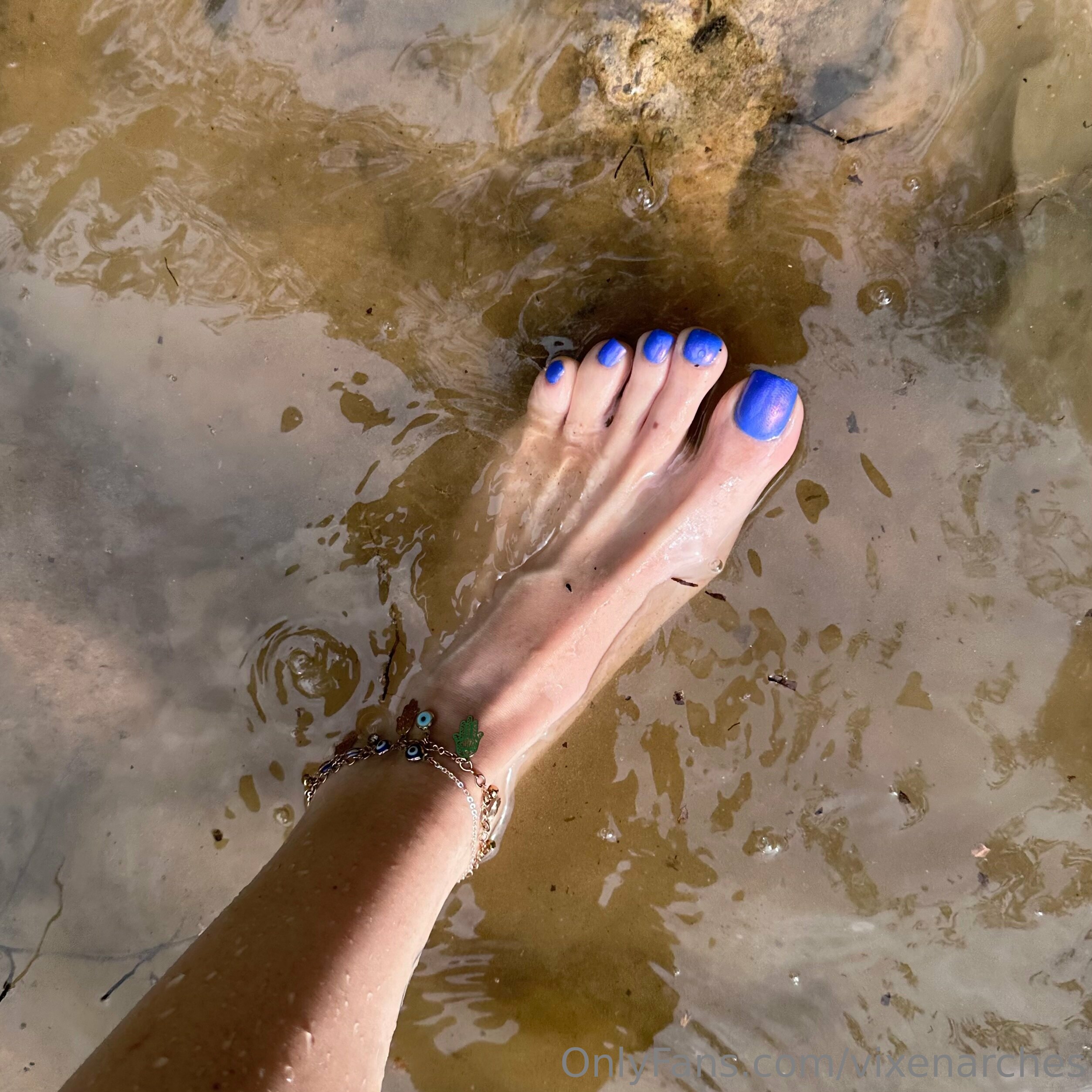 vixenarches feet photo 11