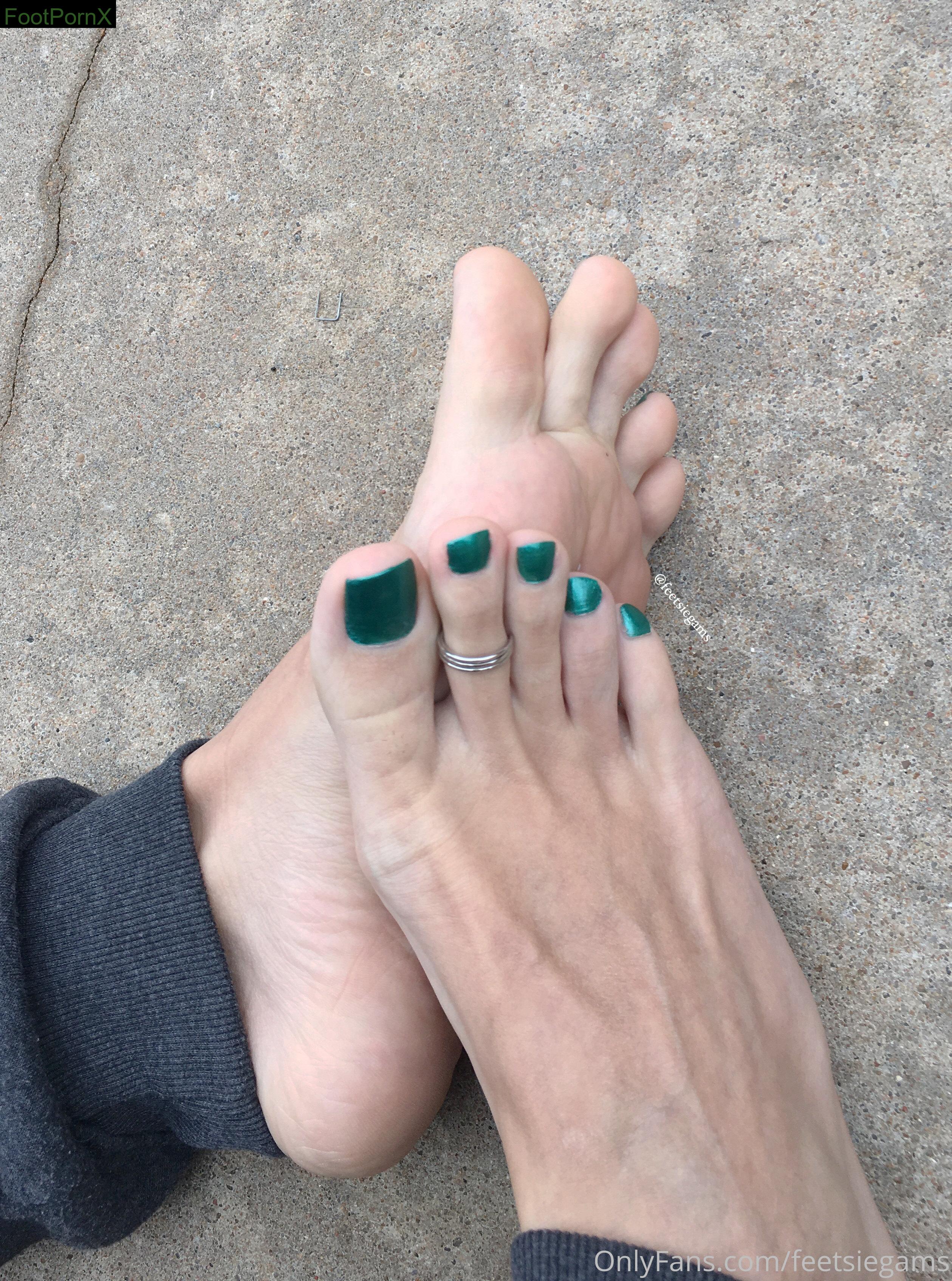 feetsiegams feet photo 4
