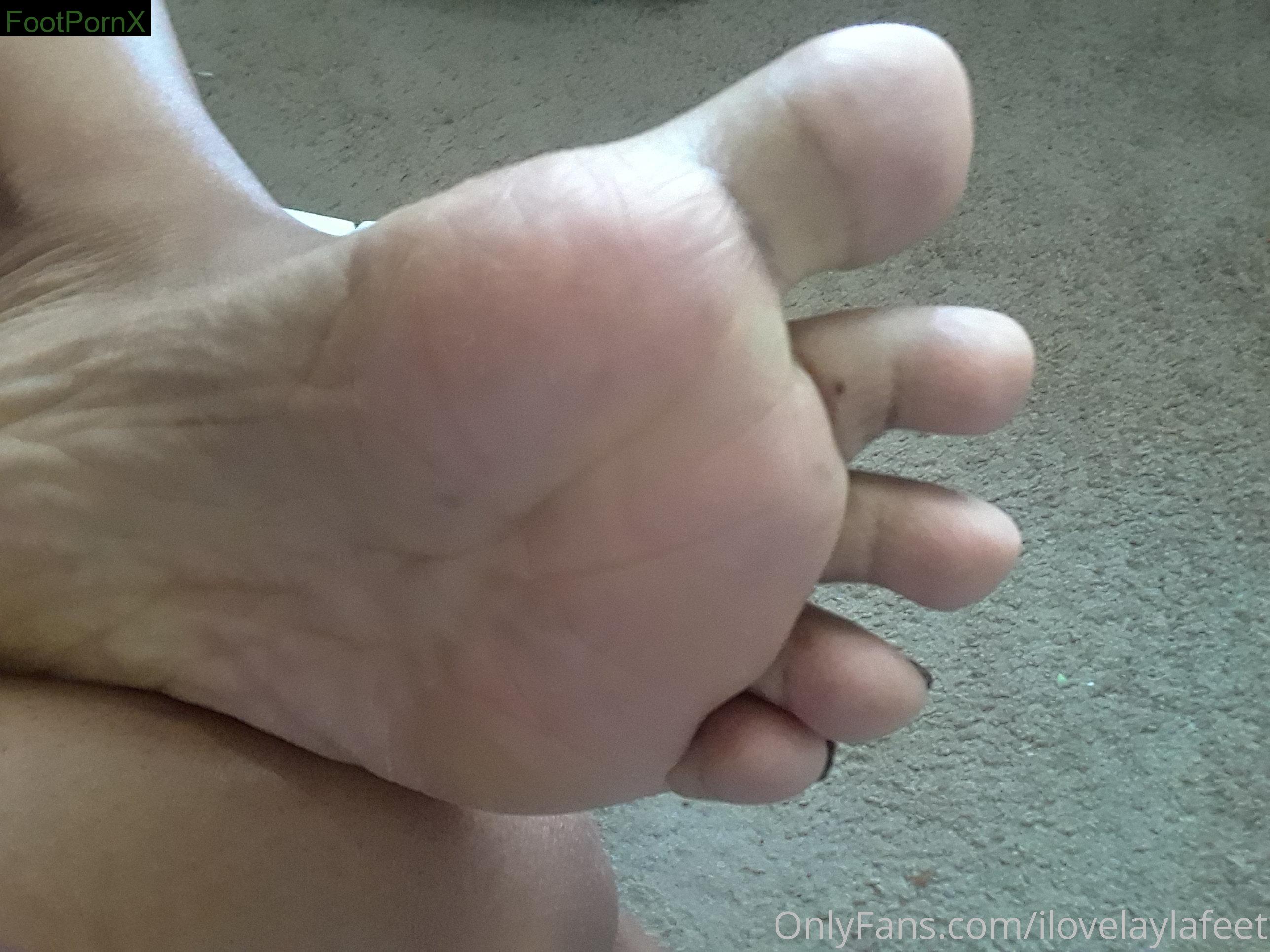 ilovelaylafeet feet photo 1