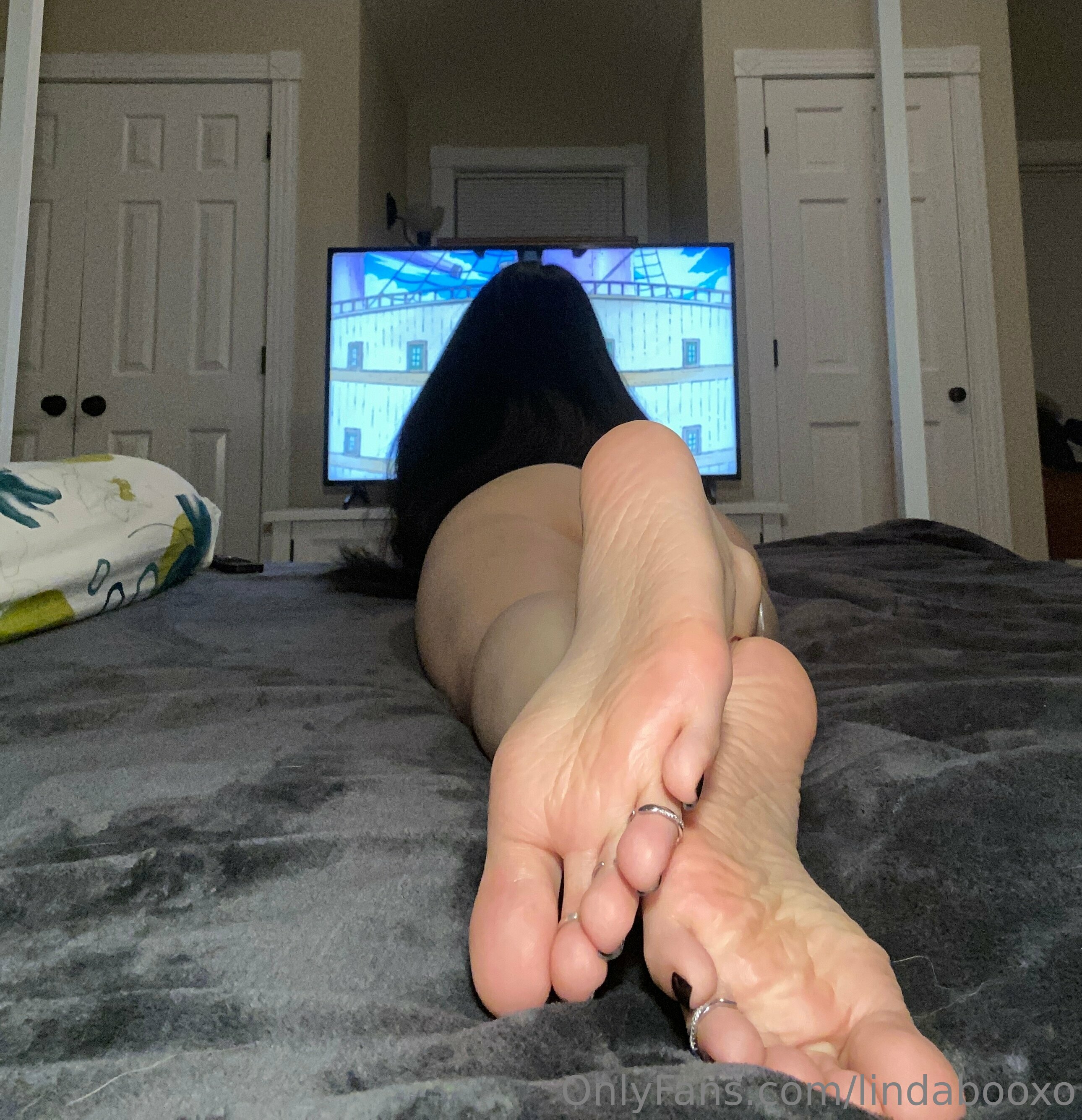 lindabooxo feet photo 6