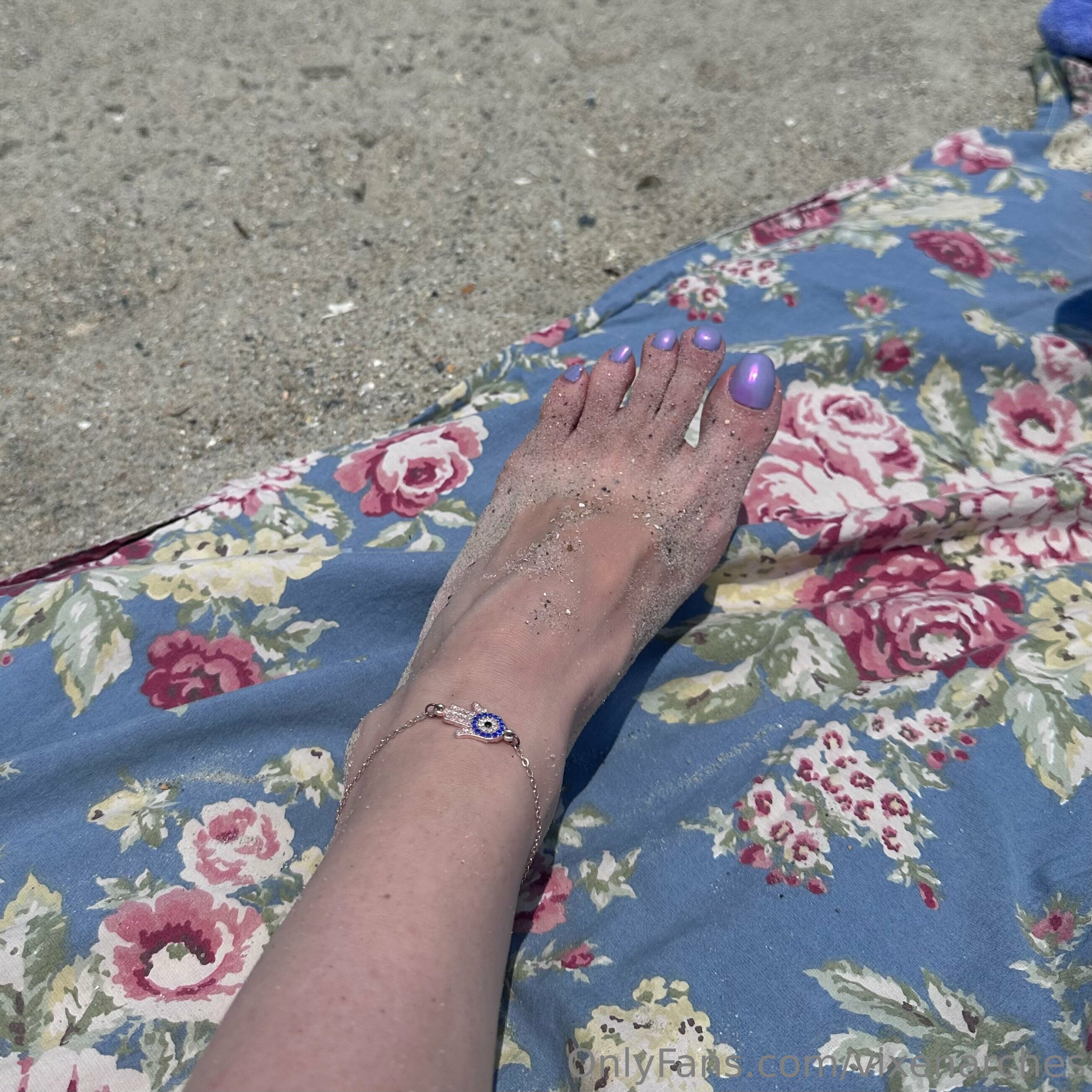 vixenarches feet photo 22