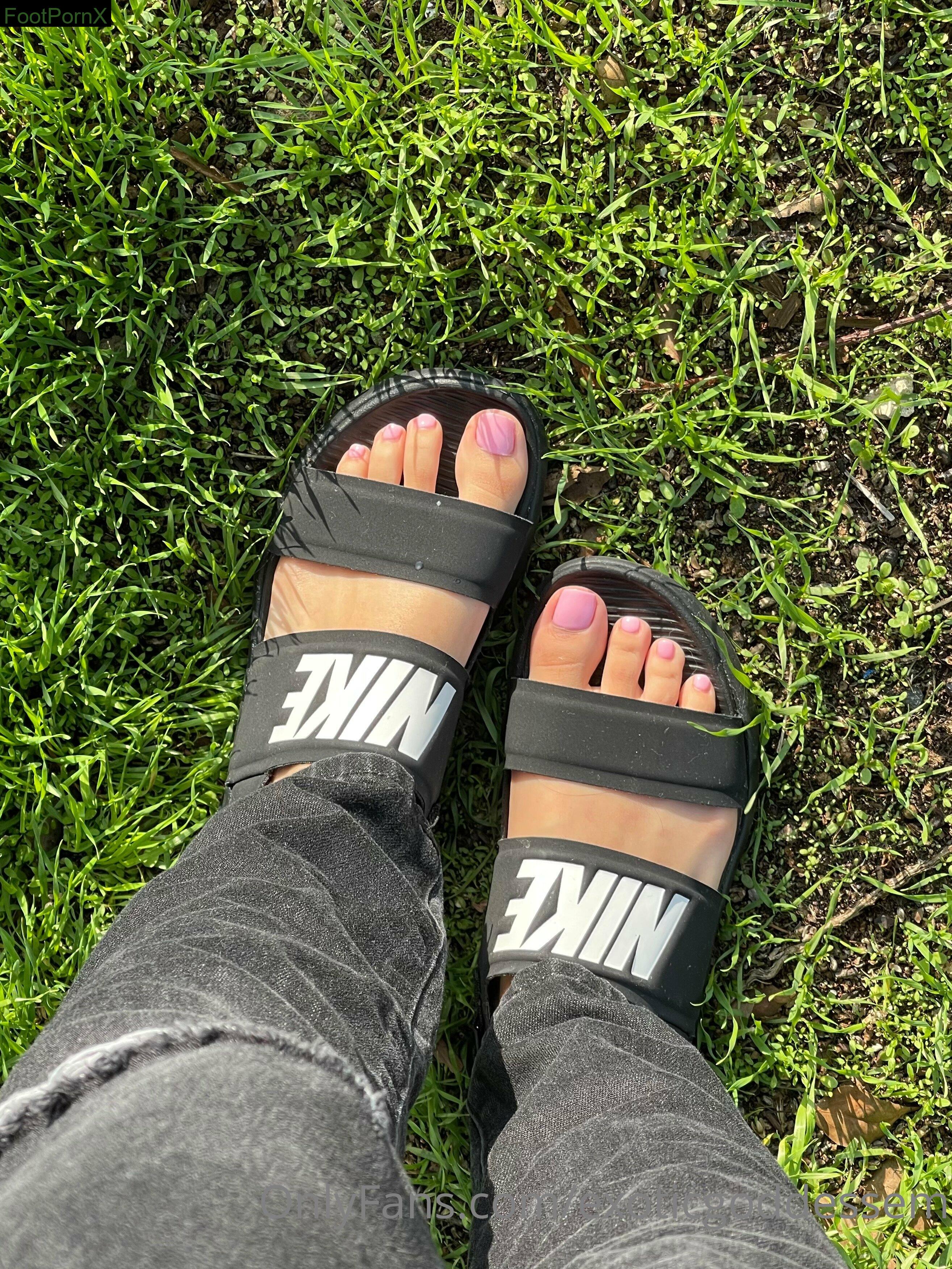 exoticgoddessem feet photo 24