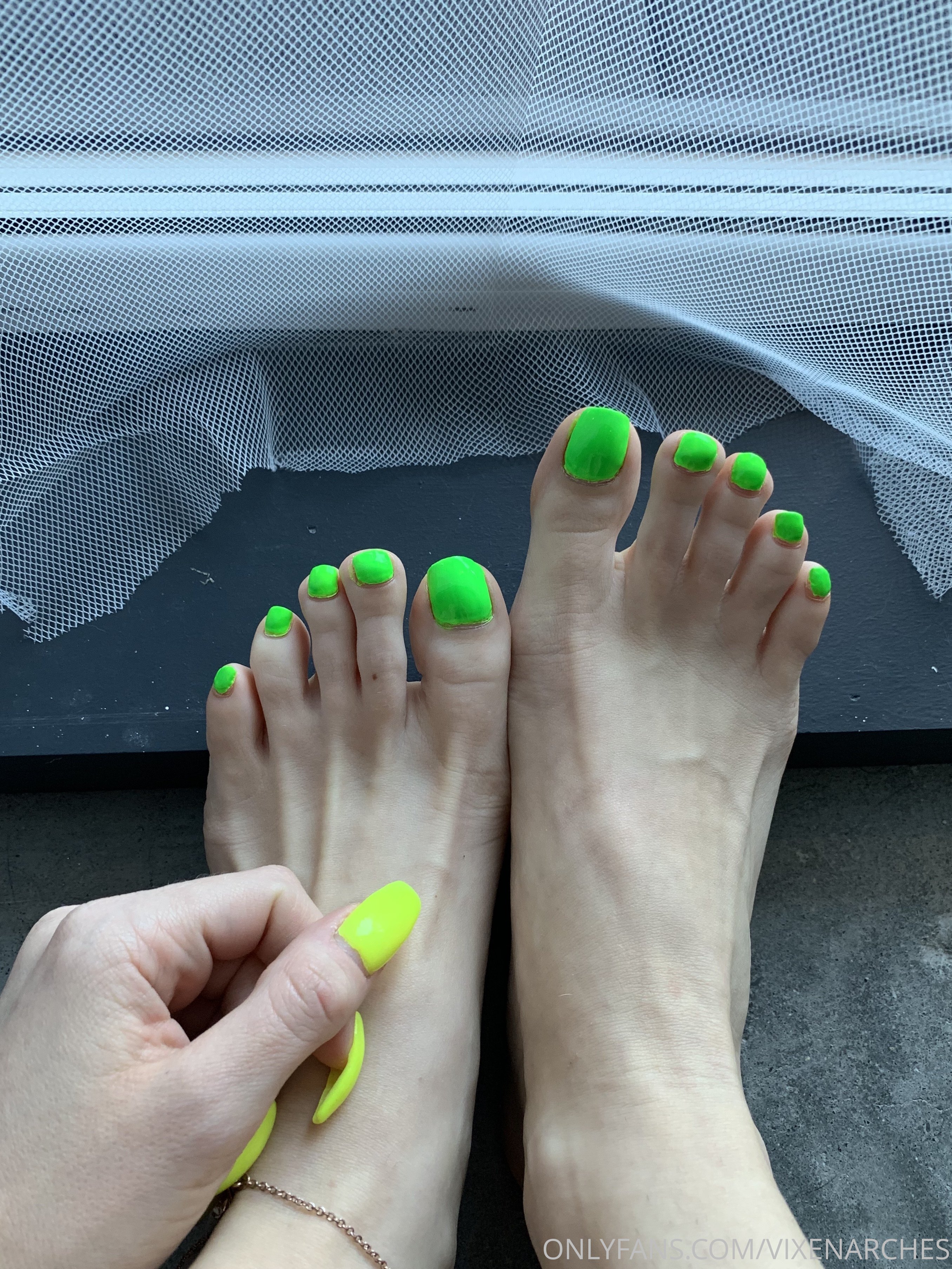 vixenarches feet photo 19