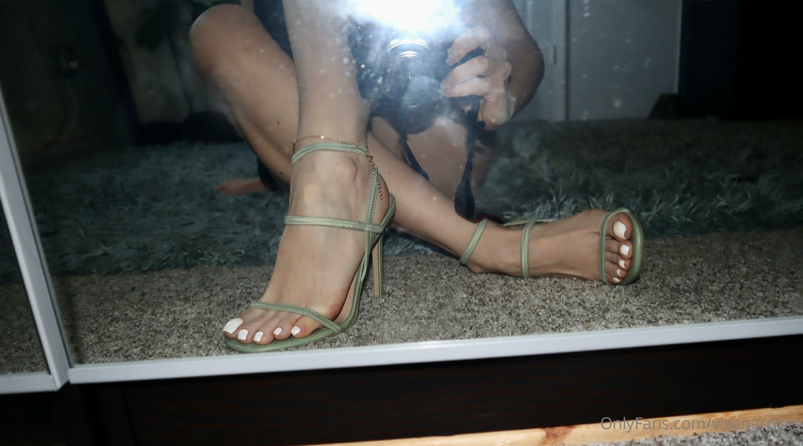 vixenarches feet photo 11