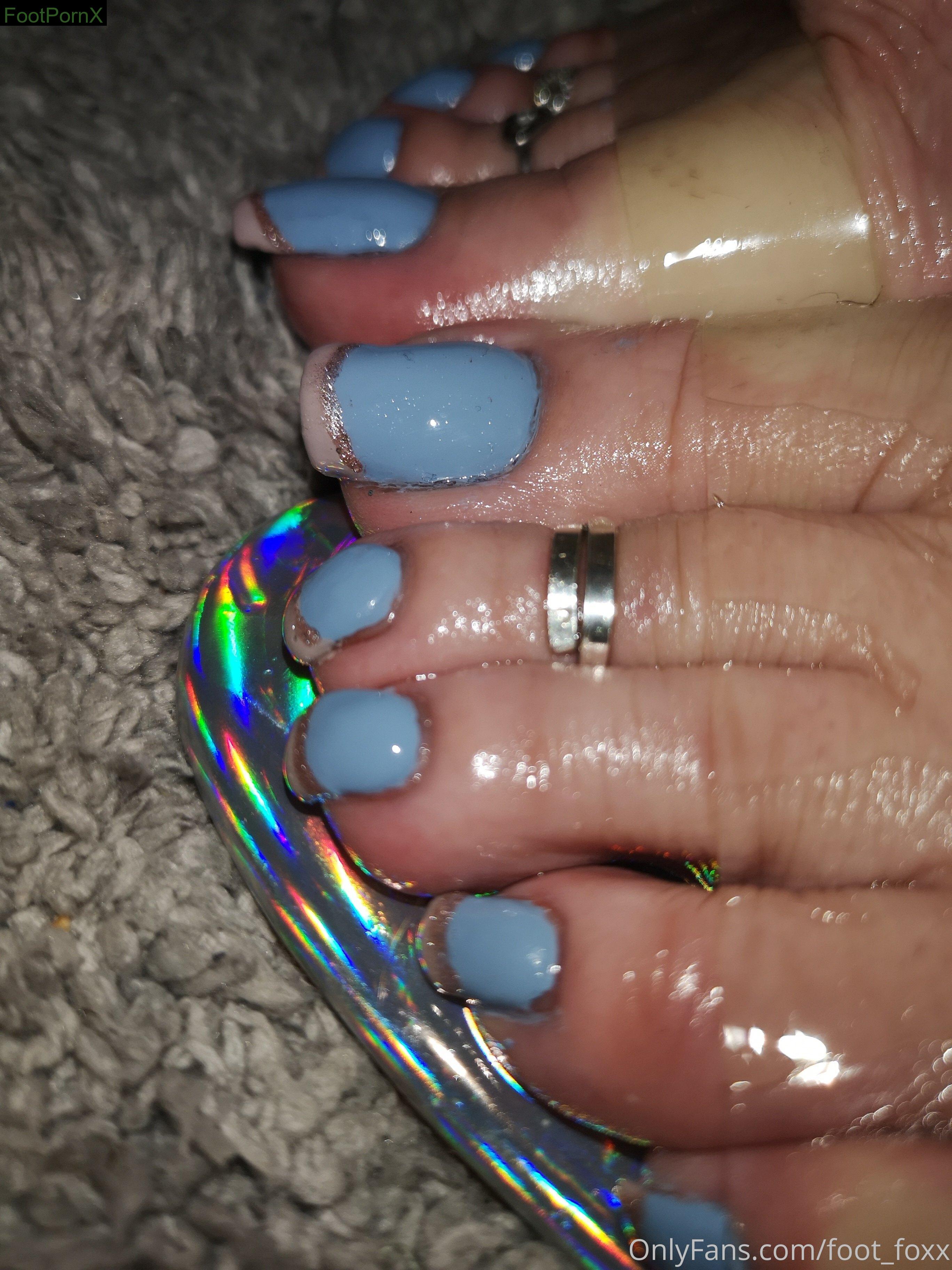 keepthemprettyx feet photo 13