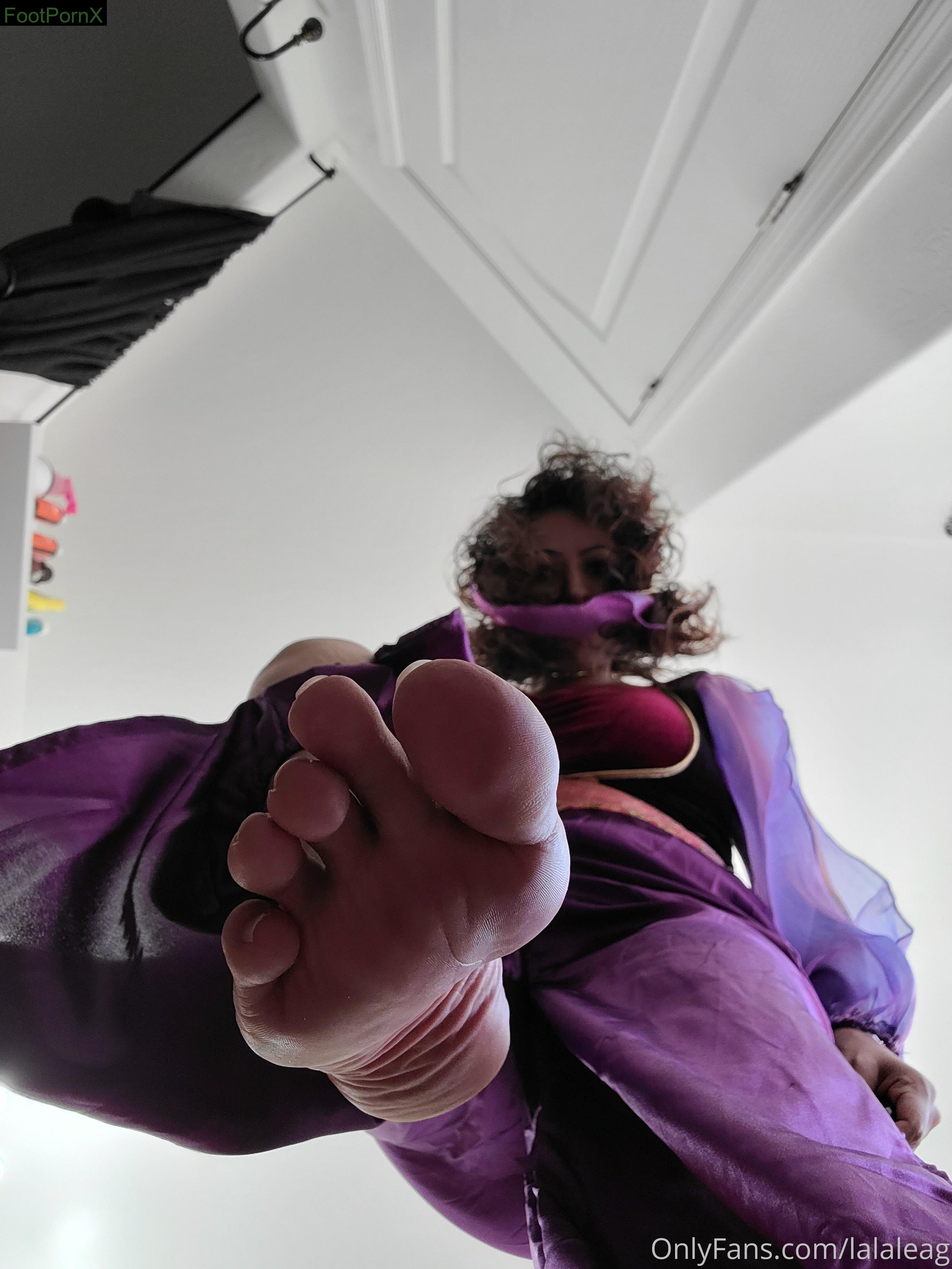lalaleag feet photo 10