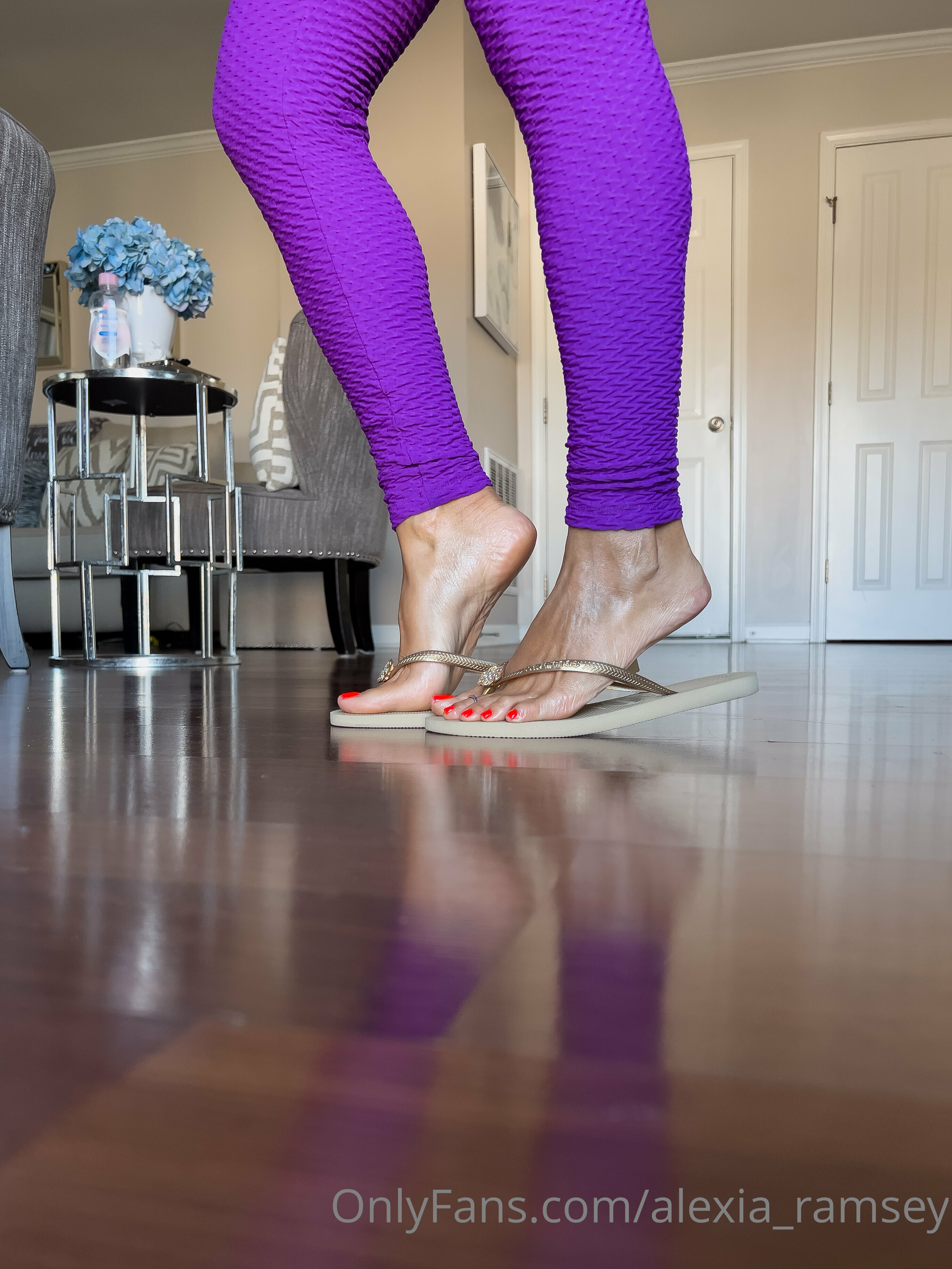 alexia_ramsey feet photo 2