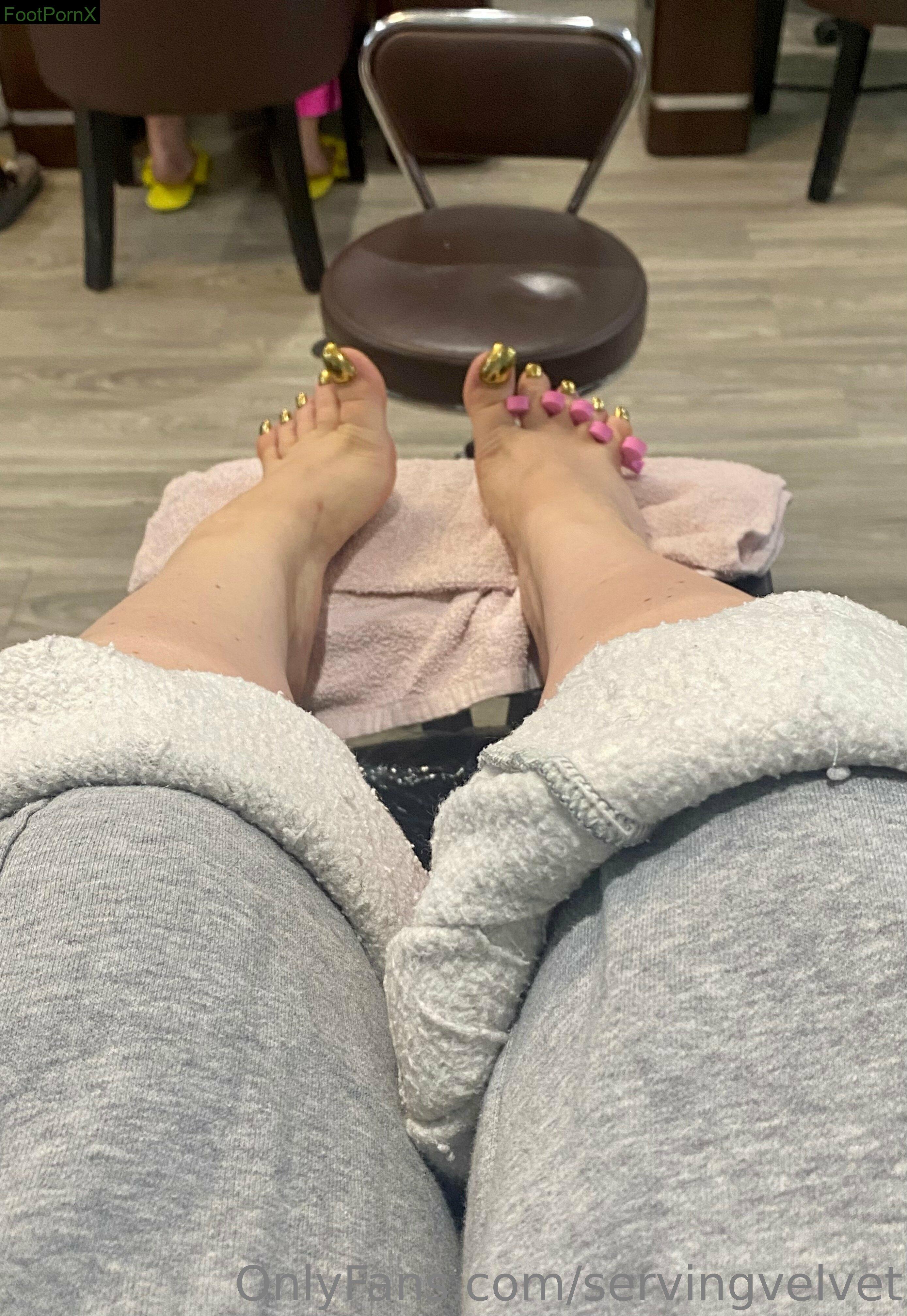 servingvelvet feet photo 21