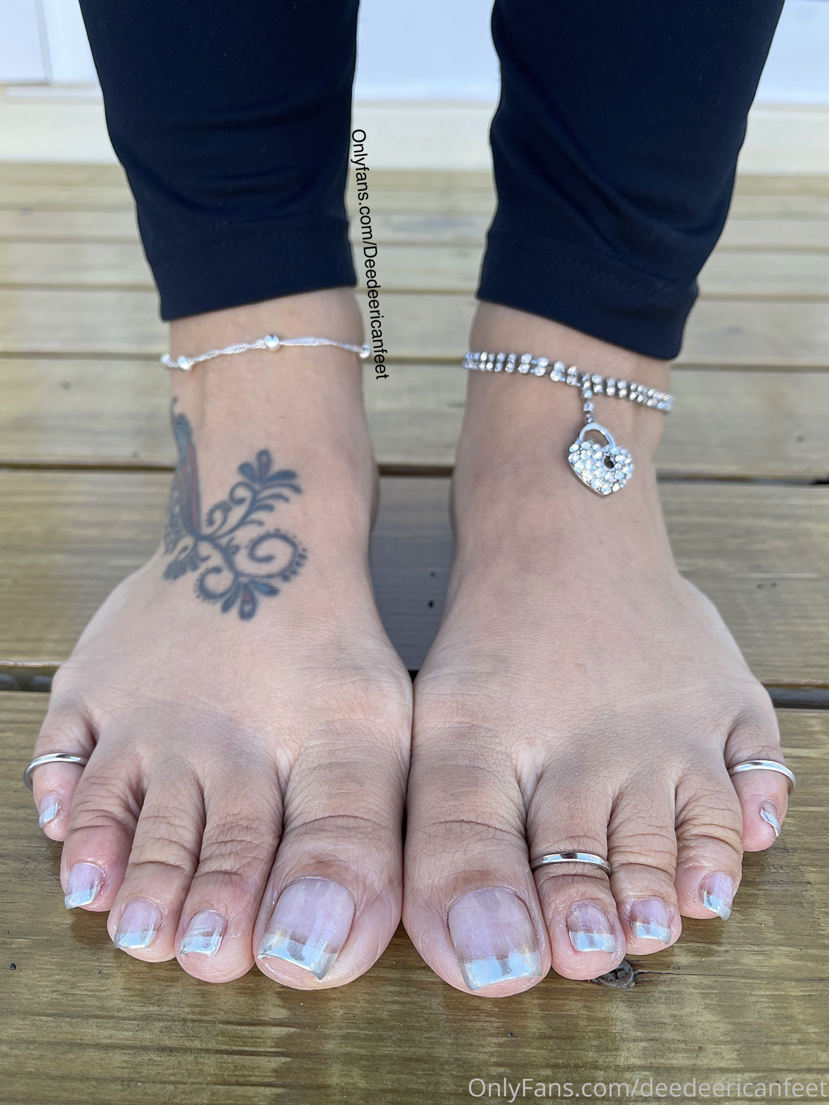 deedeericanfeet feet photo 4