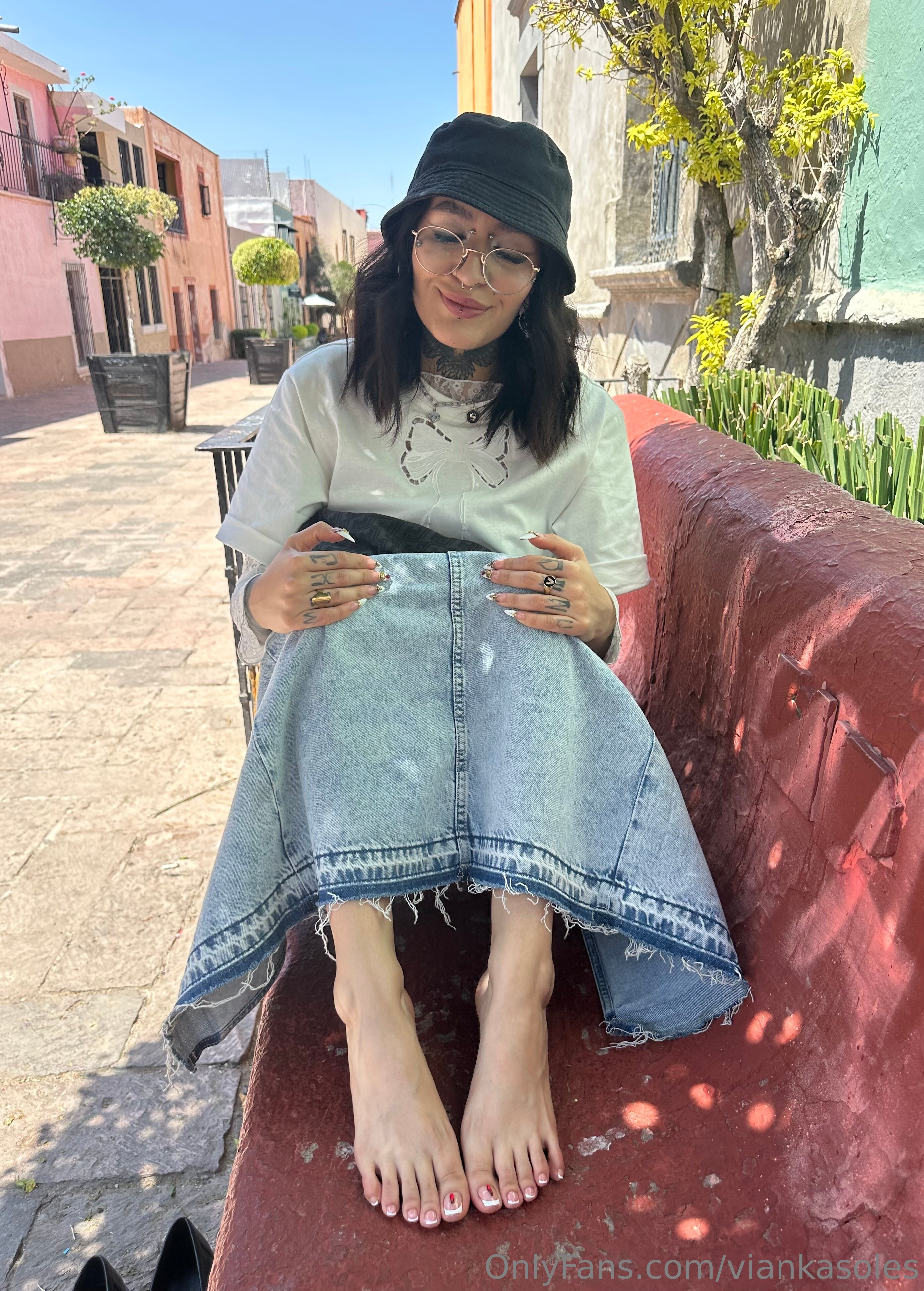 viankasoles feet photo 17