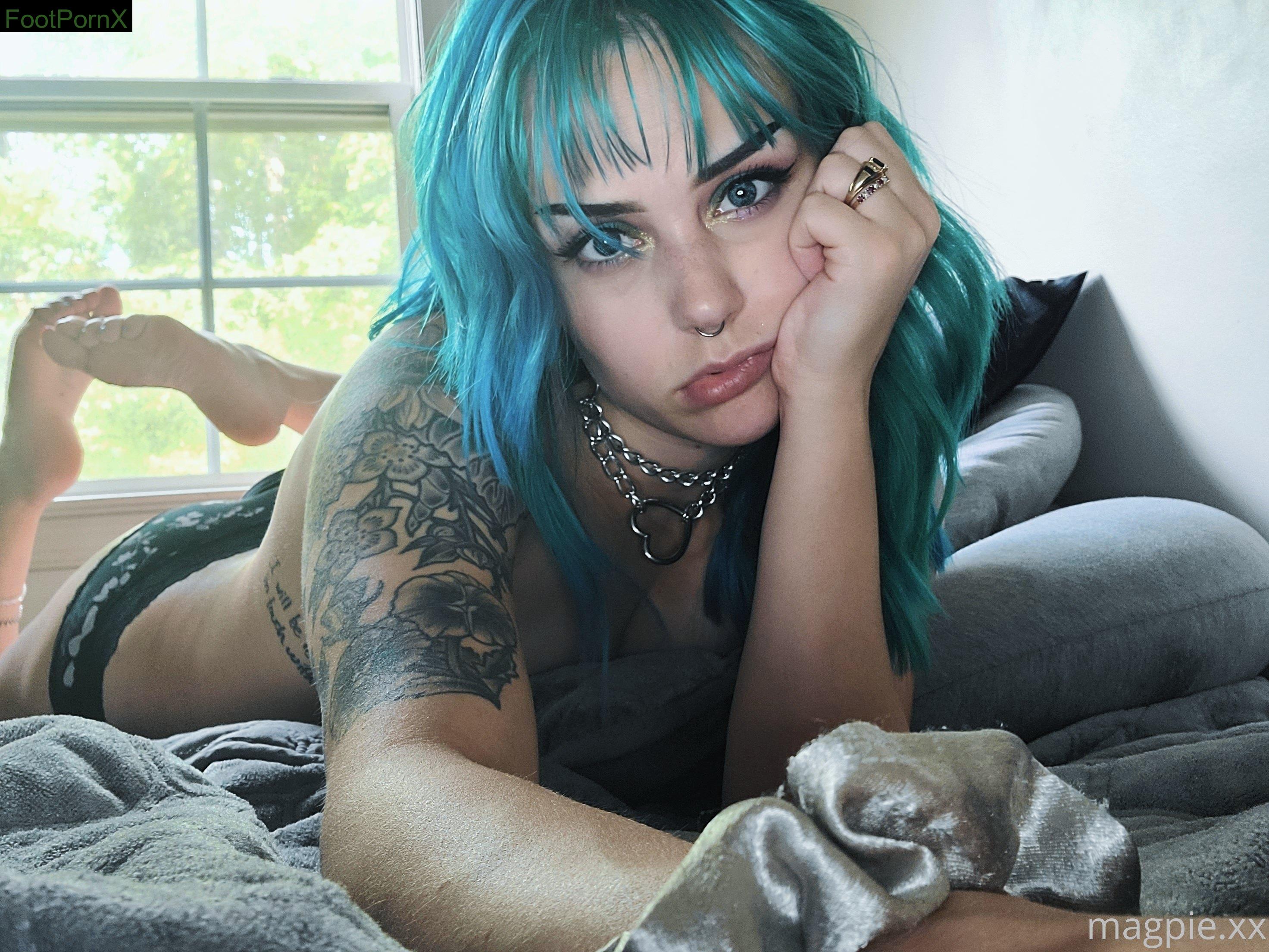 mythicmaggie feet photo 18