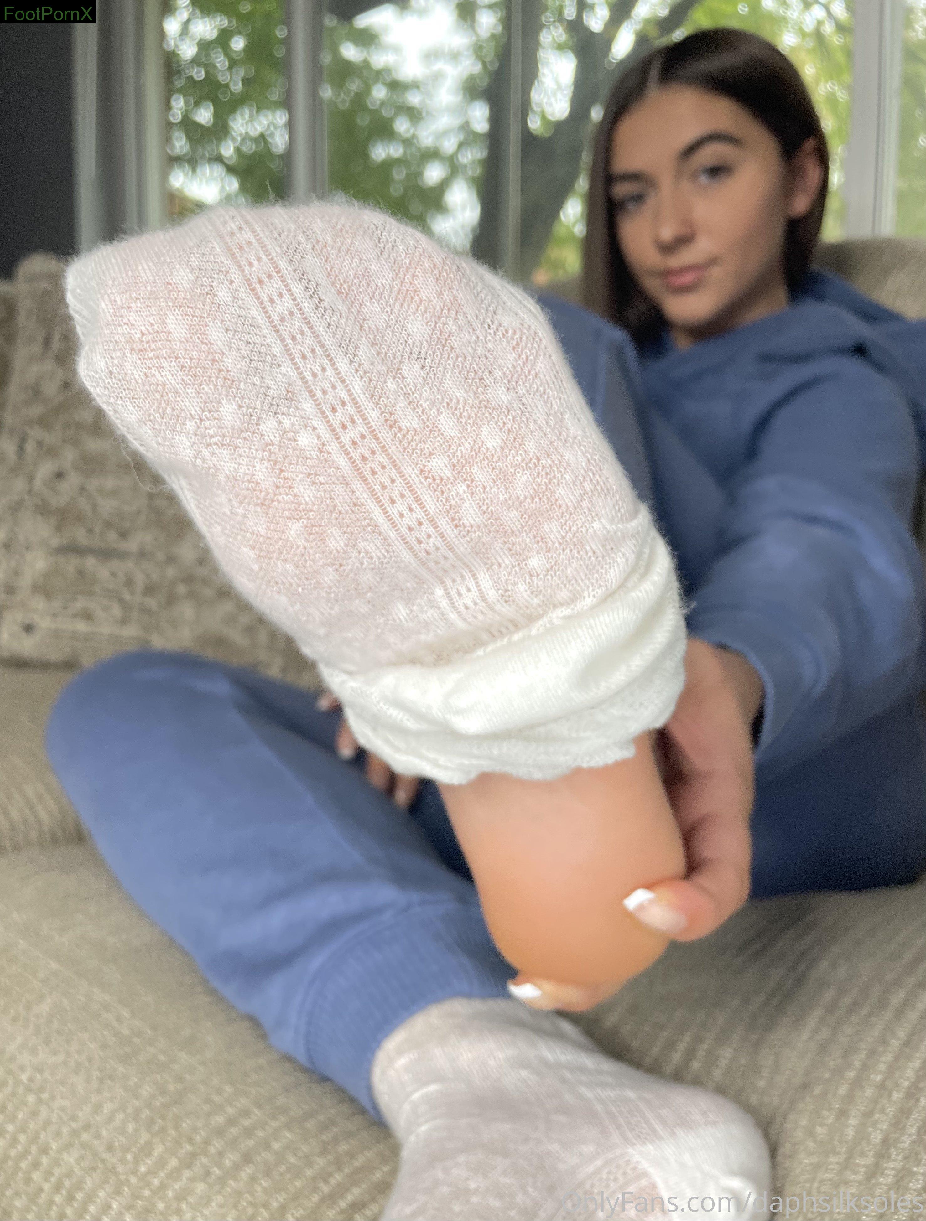 daphsilksoles feet photo 4