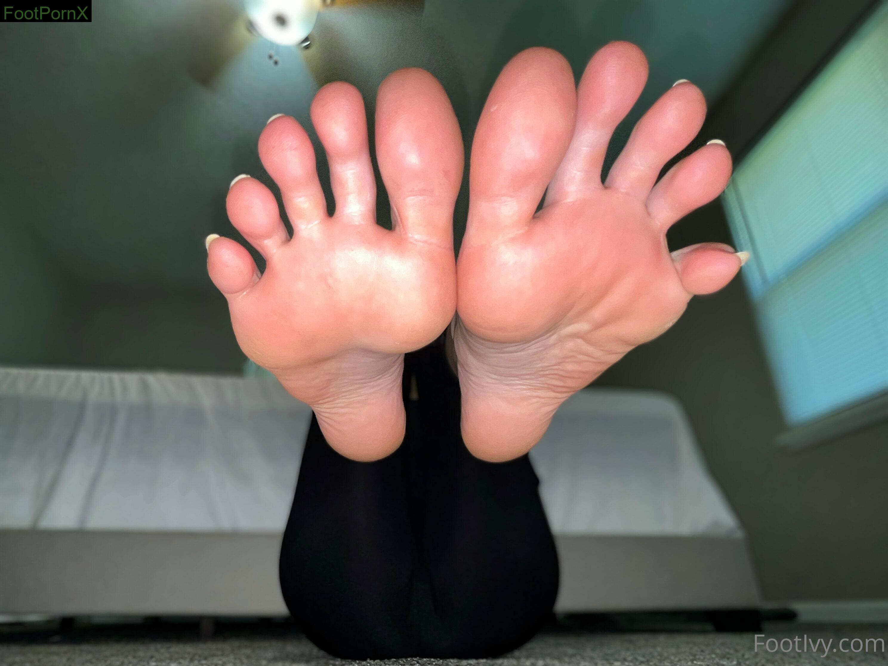 footivy feet photo 1