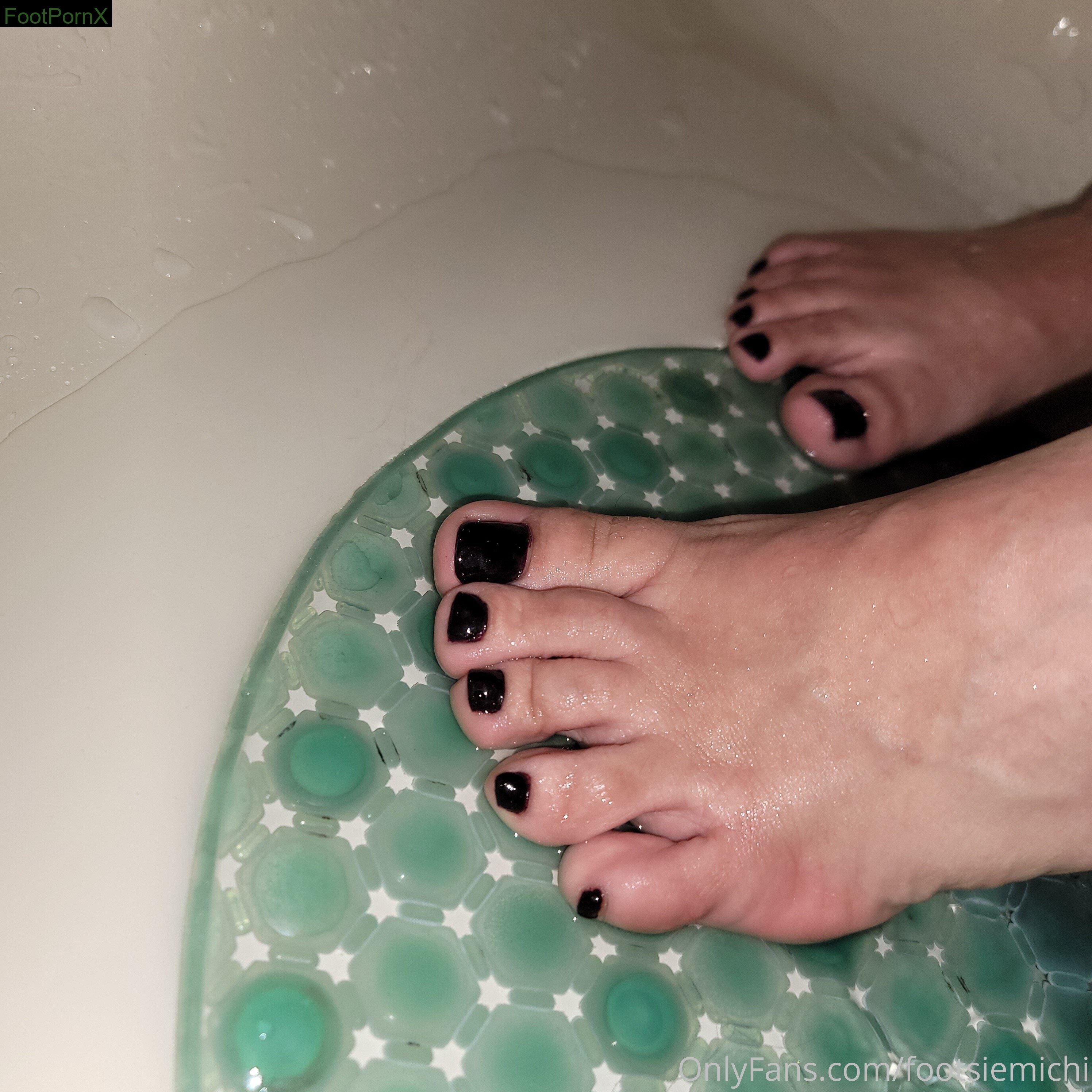 footsiemichi feet photo 17