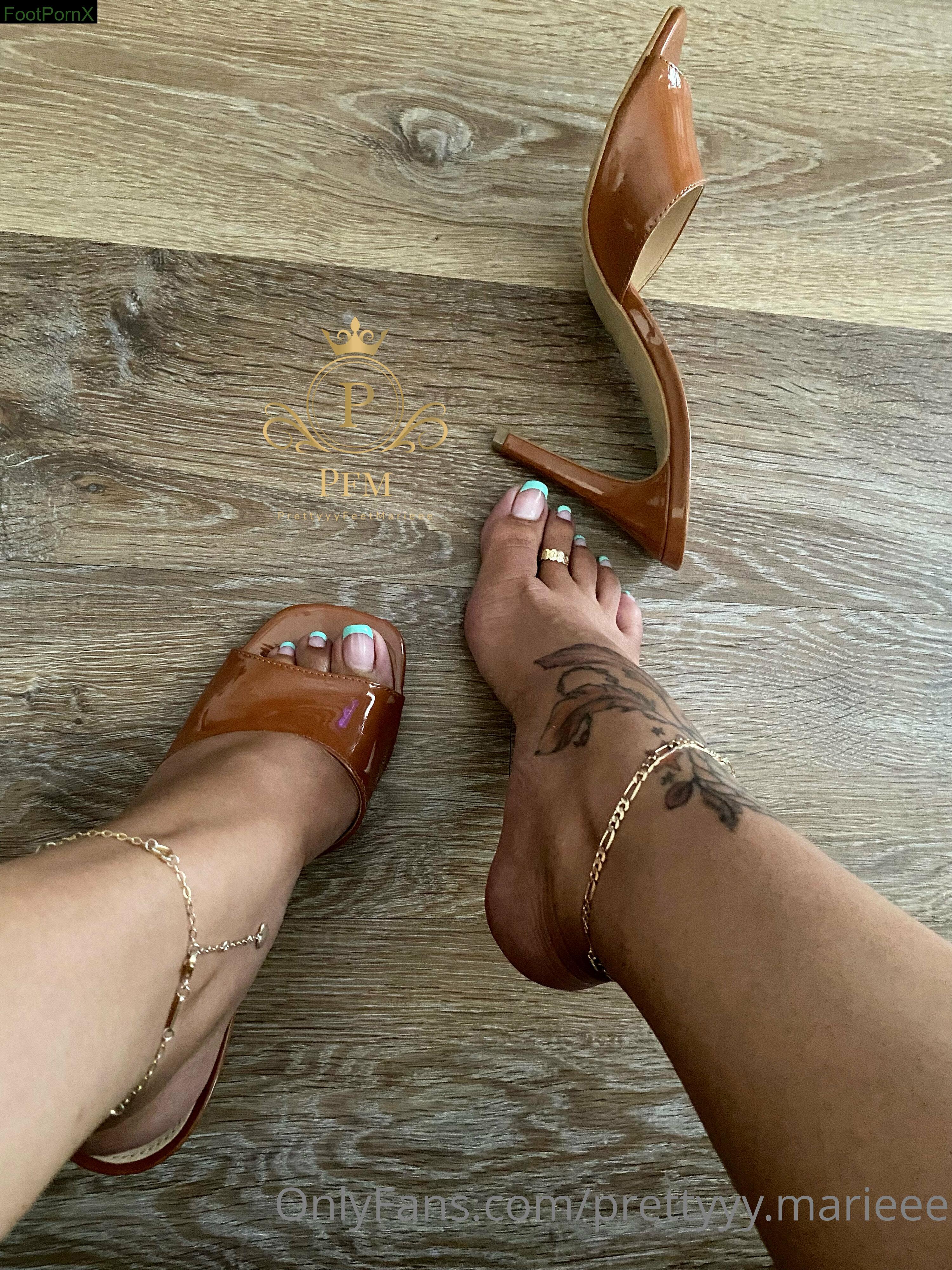 prettyyy.marieee feet photo 3