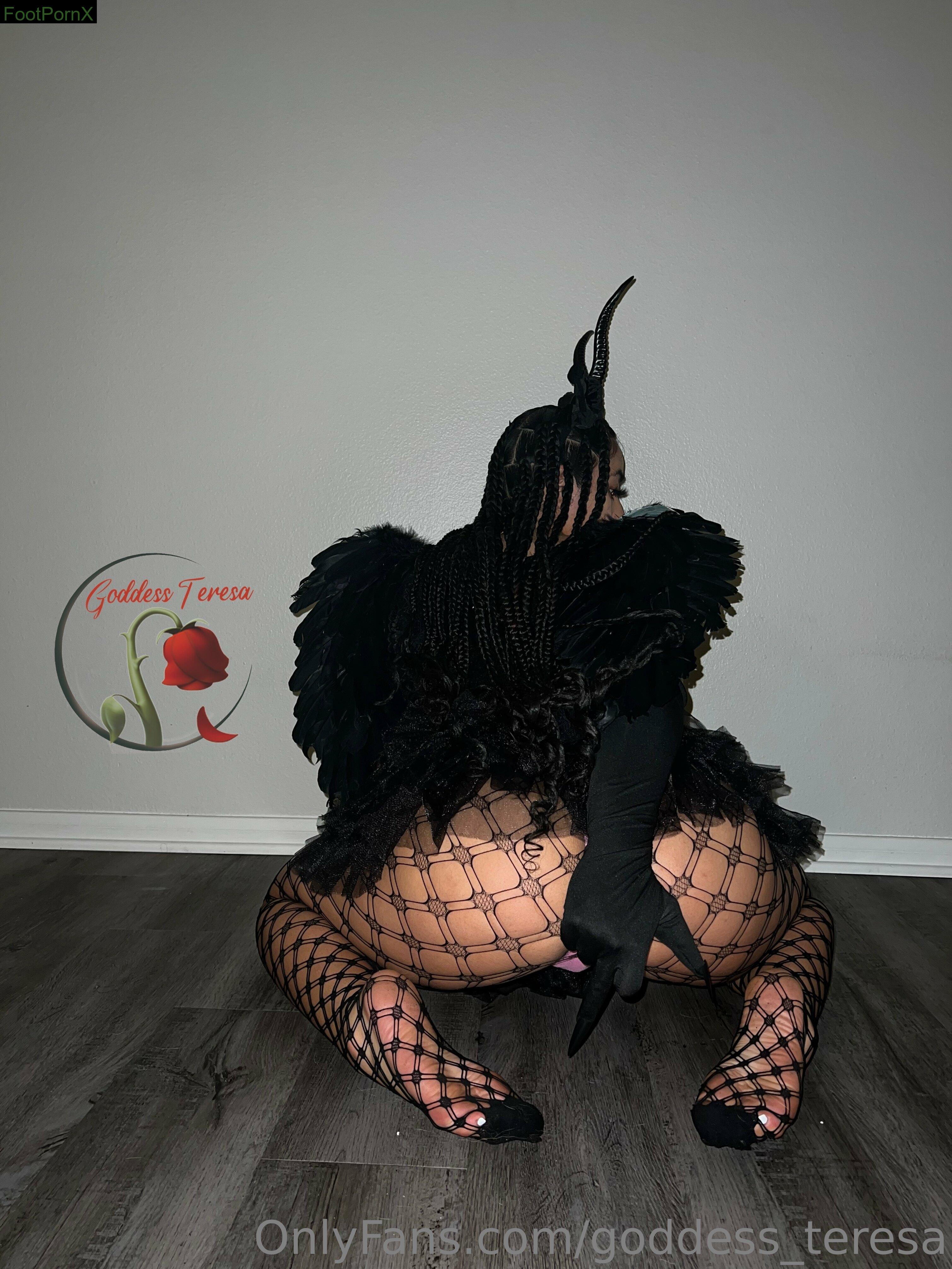 goddess_teresa feet photo 14