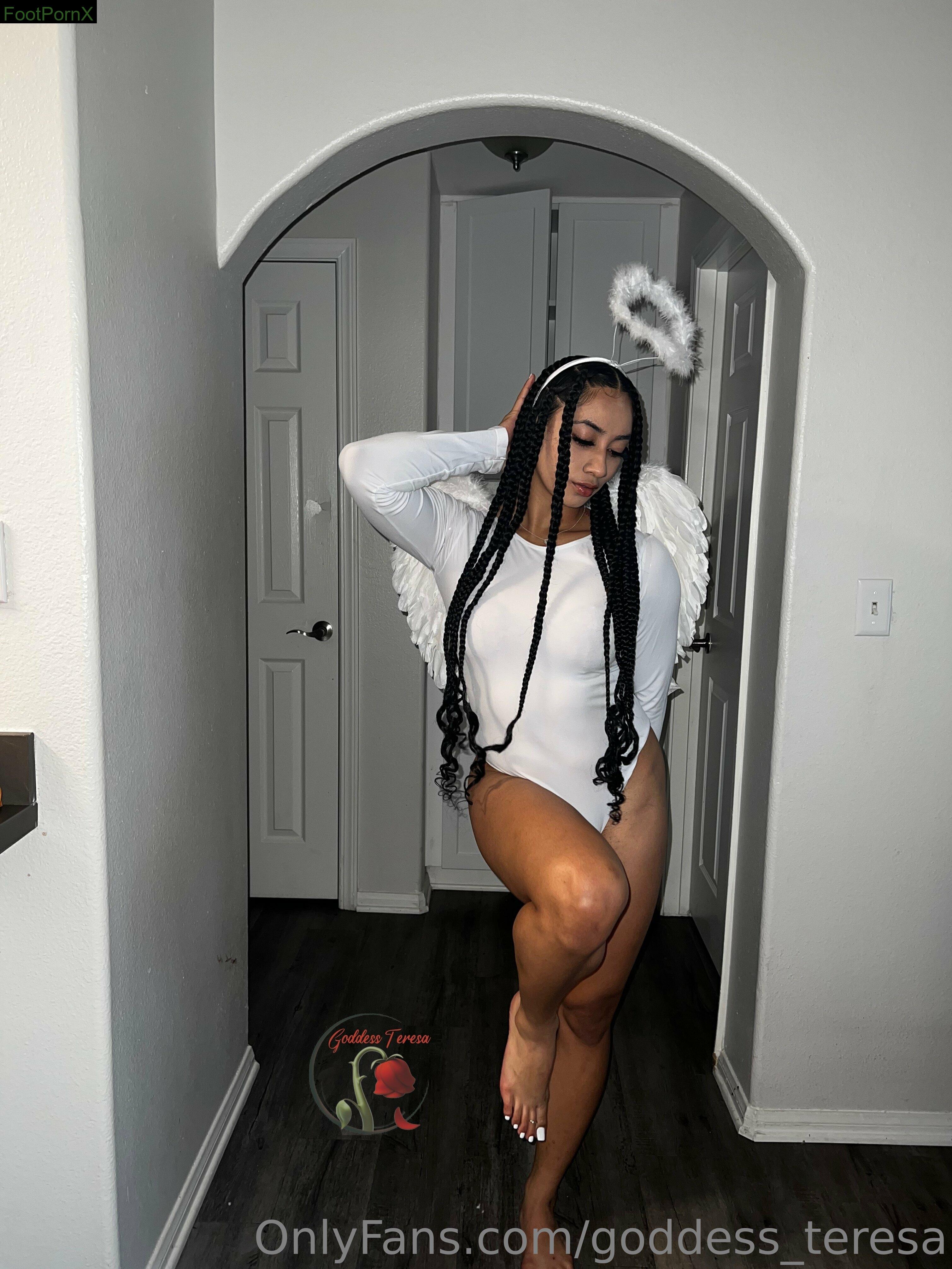 goddess_teresa feet photo 8