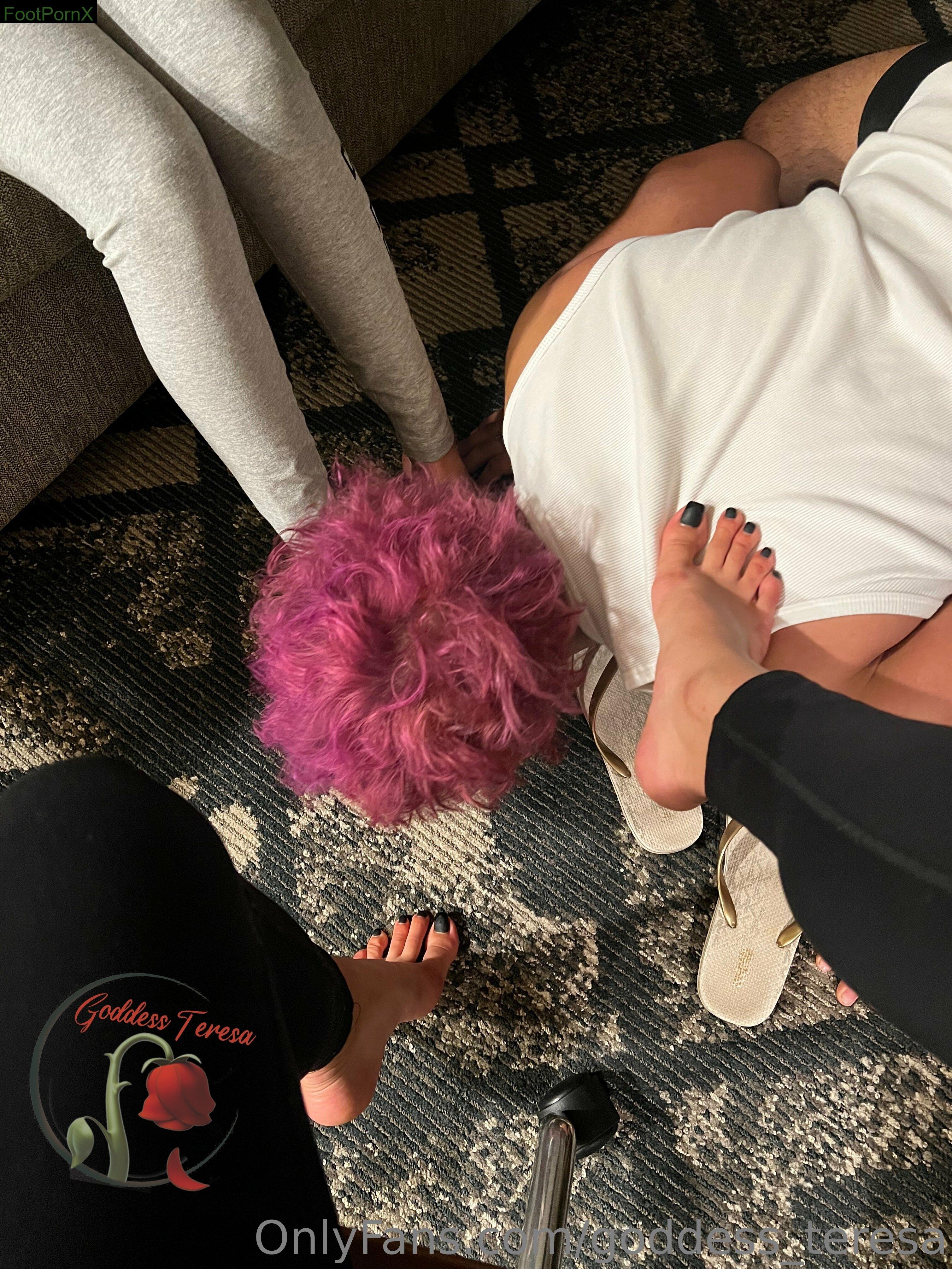 goddess_teresa feet photo 3