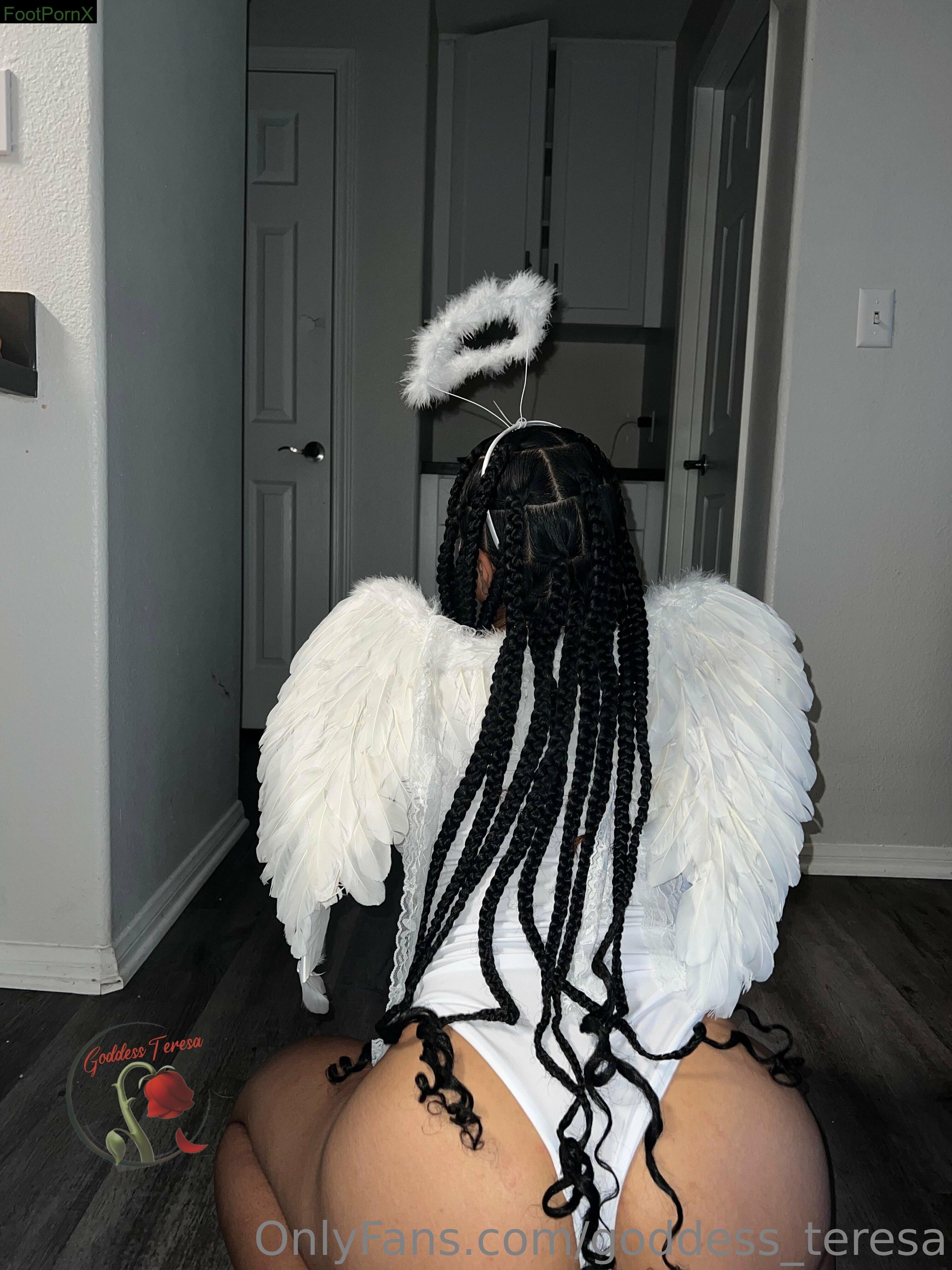 goddess_teresa feet photo 21