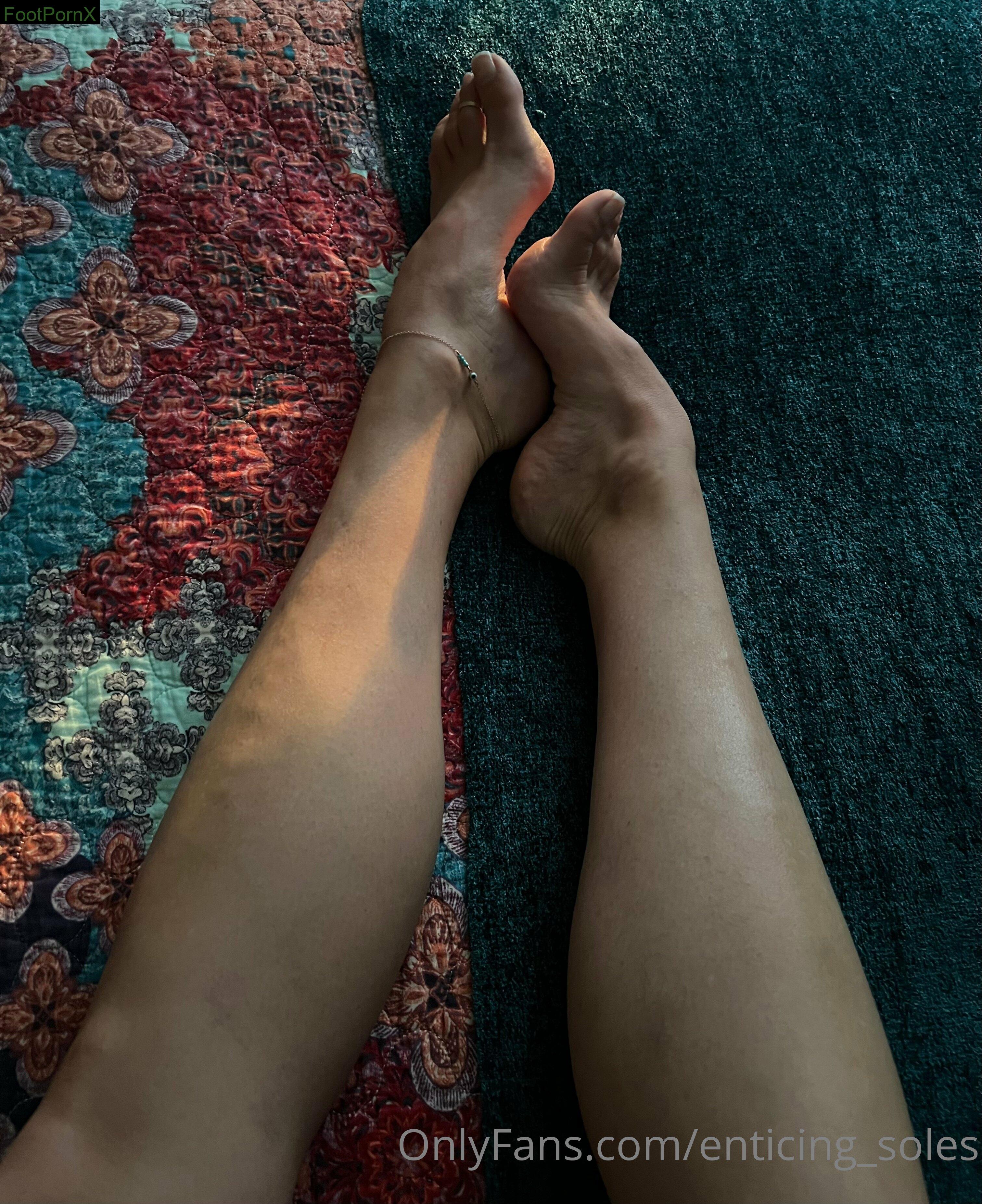 enticing_soles feet photo 2