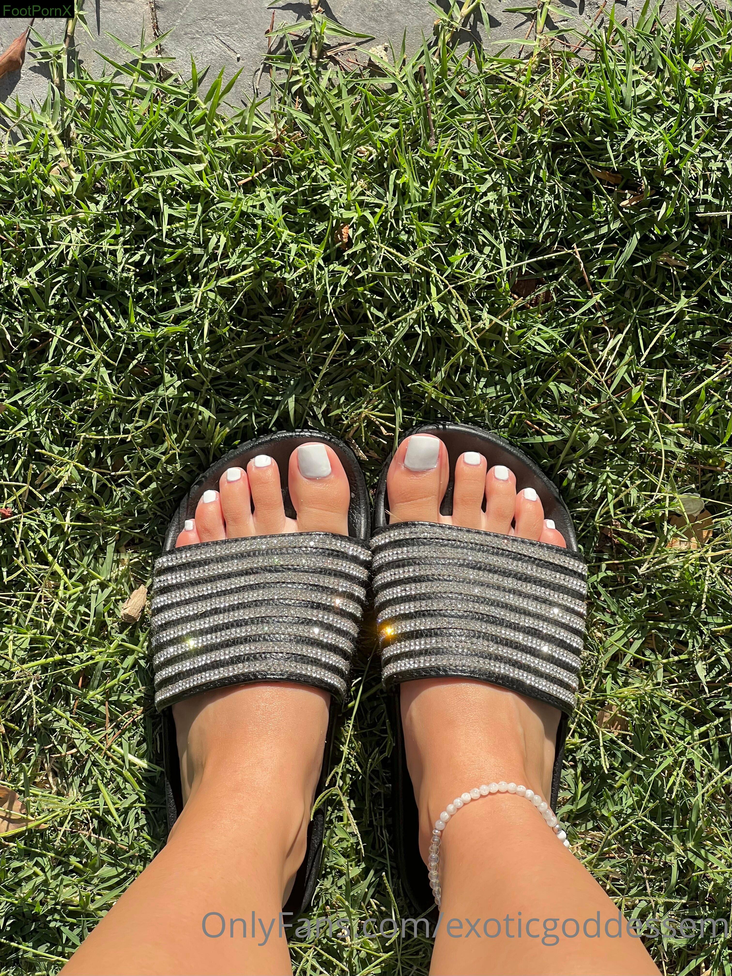 exoticgoddessem feet photo 14