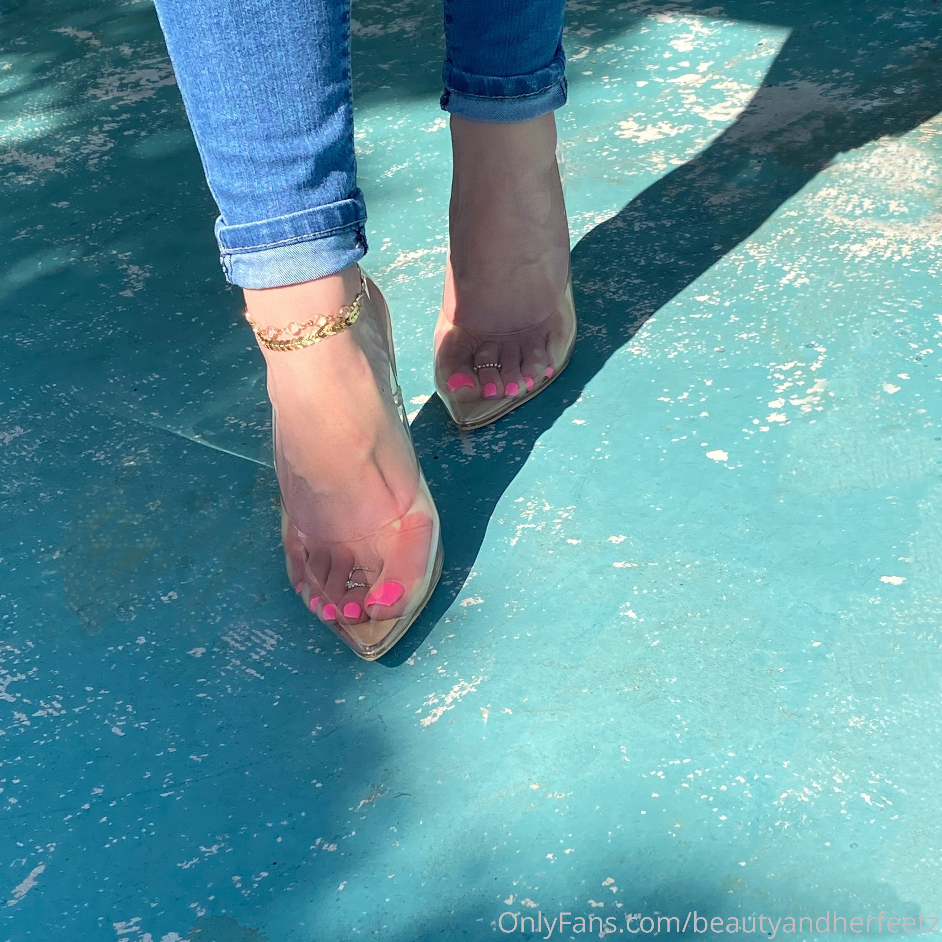 beautyandherfeetz feet photo 12